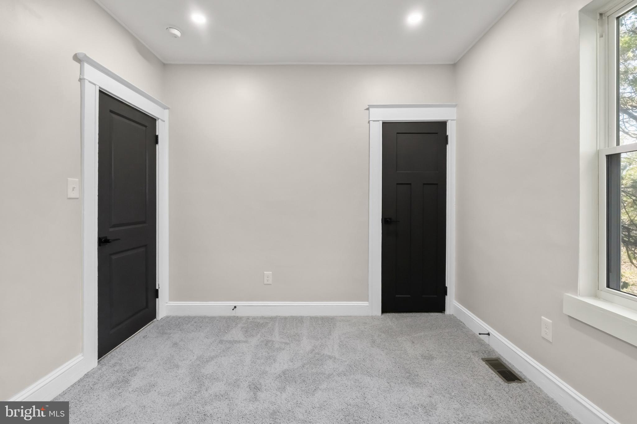 EDMONDSON VIILLAGE - Residential