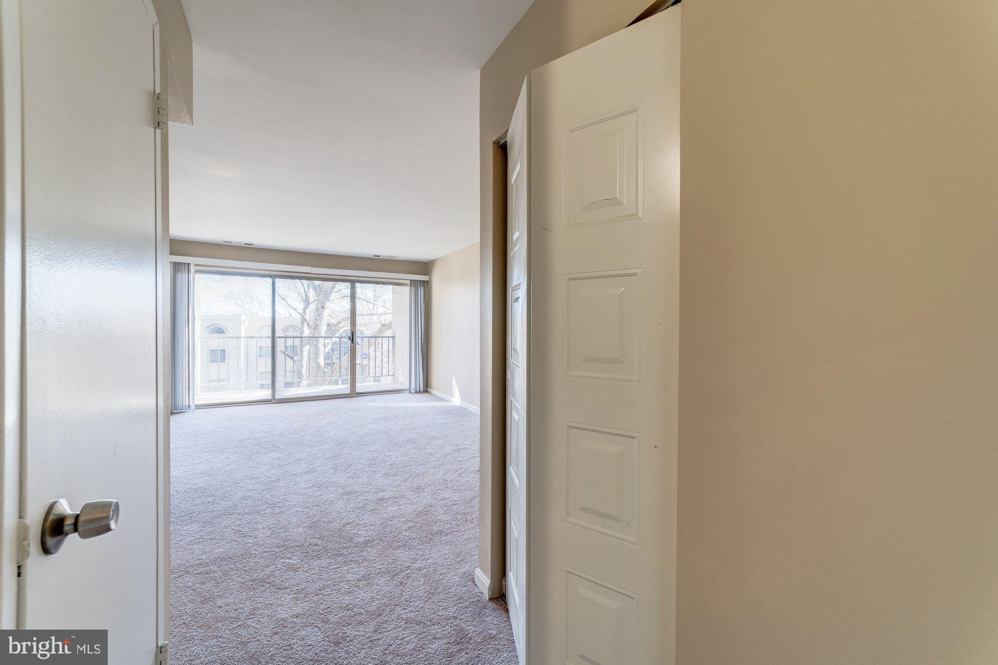 CANTERBURY SQUARE - Residential