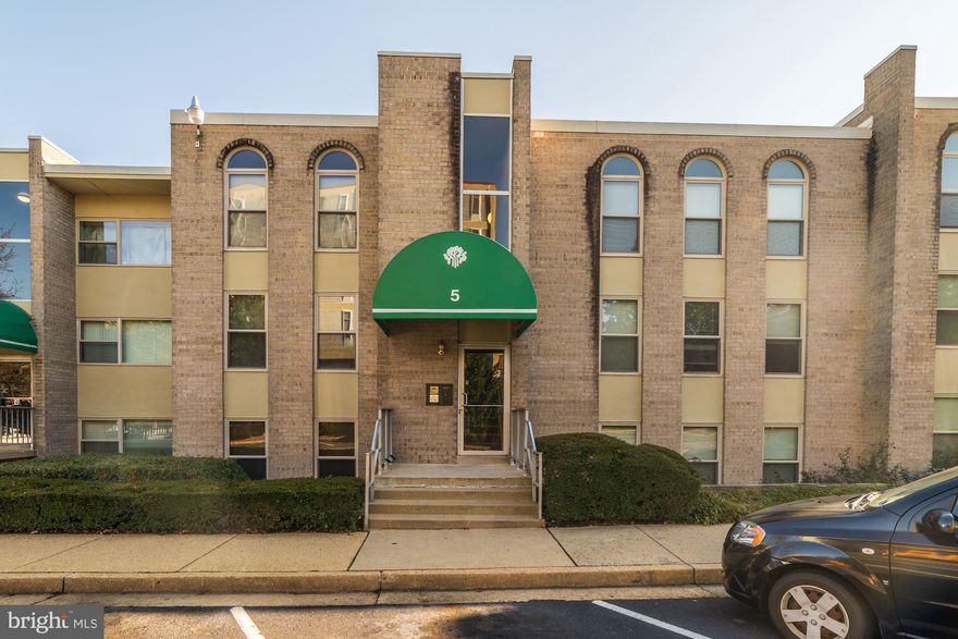 Back to Active No fault from the Seller. Absolutely Adorable Affordable Condo in the Heart of everything! Why rent when you can Buy! Spacious and Bright Open Floor plan with plenty of sunlight! This home has it All! Two Large Bedrooms, recently Updated Full Bathroom with Tub, Large Eat-In Kitchen, New Gas Stove, recently added Kitchen Floors, New Carpet throughout, Freshly Painted and So Much More! Walkout from the Large Sliding Doors on to your Large Private Balcony with Amazing Views of the Courtyard! What a retreat!

Additional Private Secured Storage Unit in Basement. Two Parking Passes with plenty Guest Parking!! ALL UTILITIES INCLUDED IN CONDO FEE…WOW!
Few miles from Old Town Alexandria, Pentagon City, Downtown DC, Clarendon, and less than 8 miles from Ronald Reagan Washington National Airport