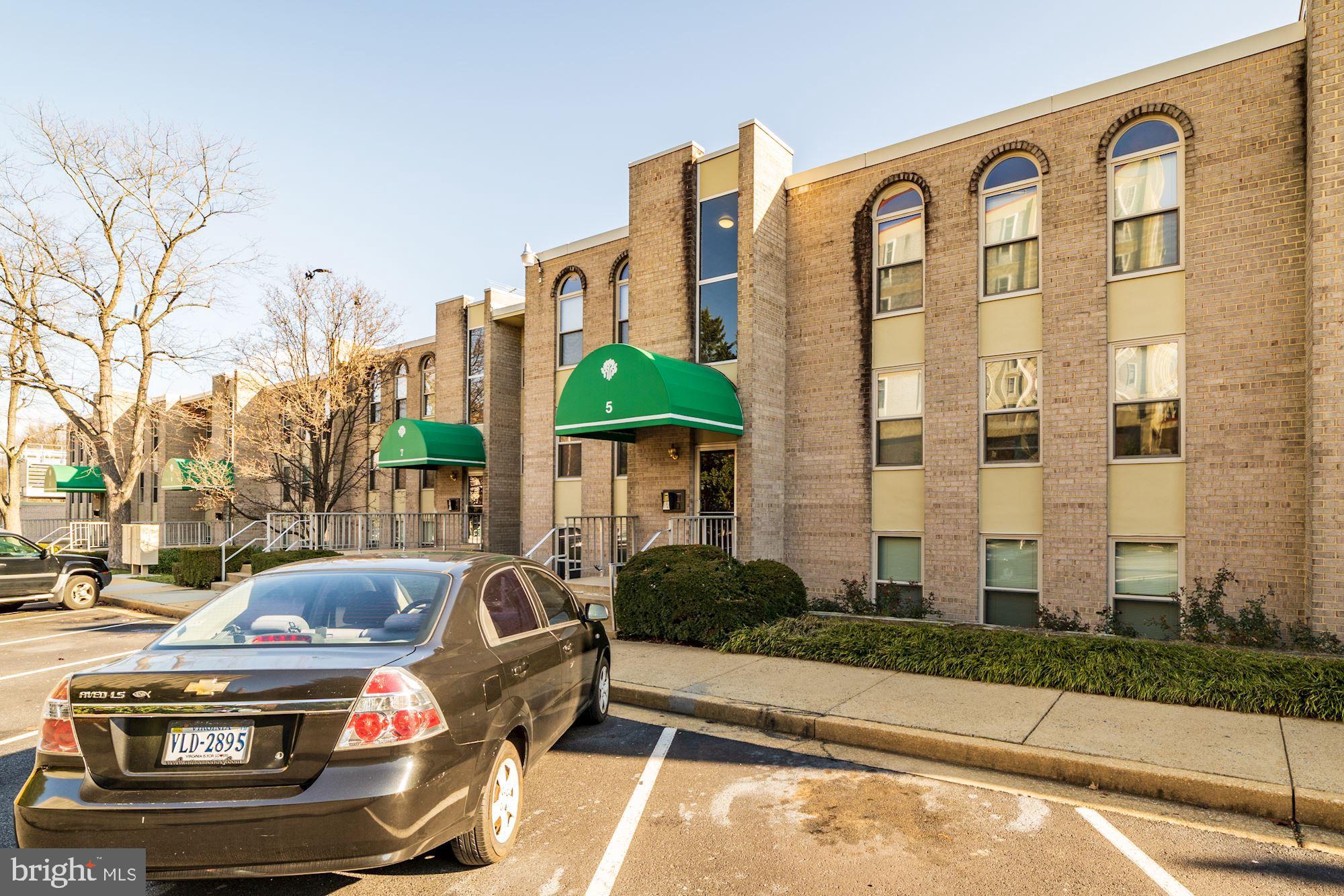 CANTERBURY SQUARE - Residential