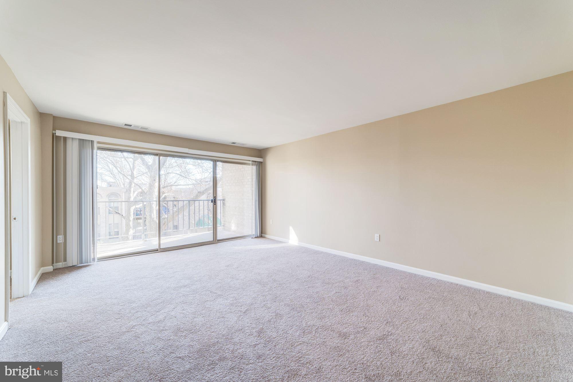 CANTERBURY SQUARE - Residential