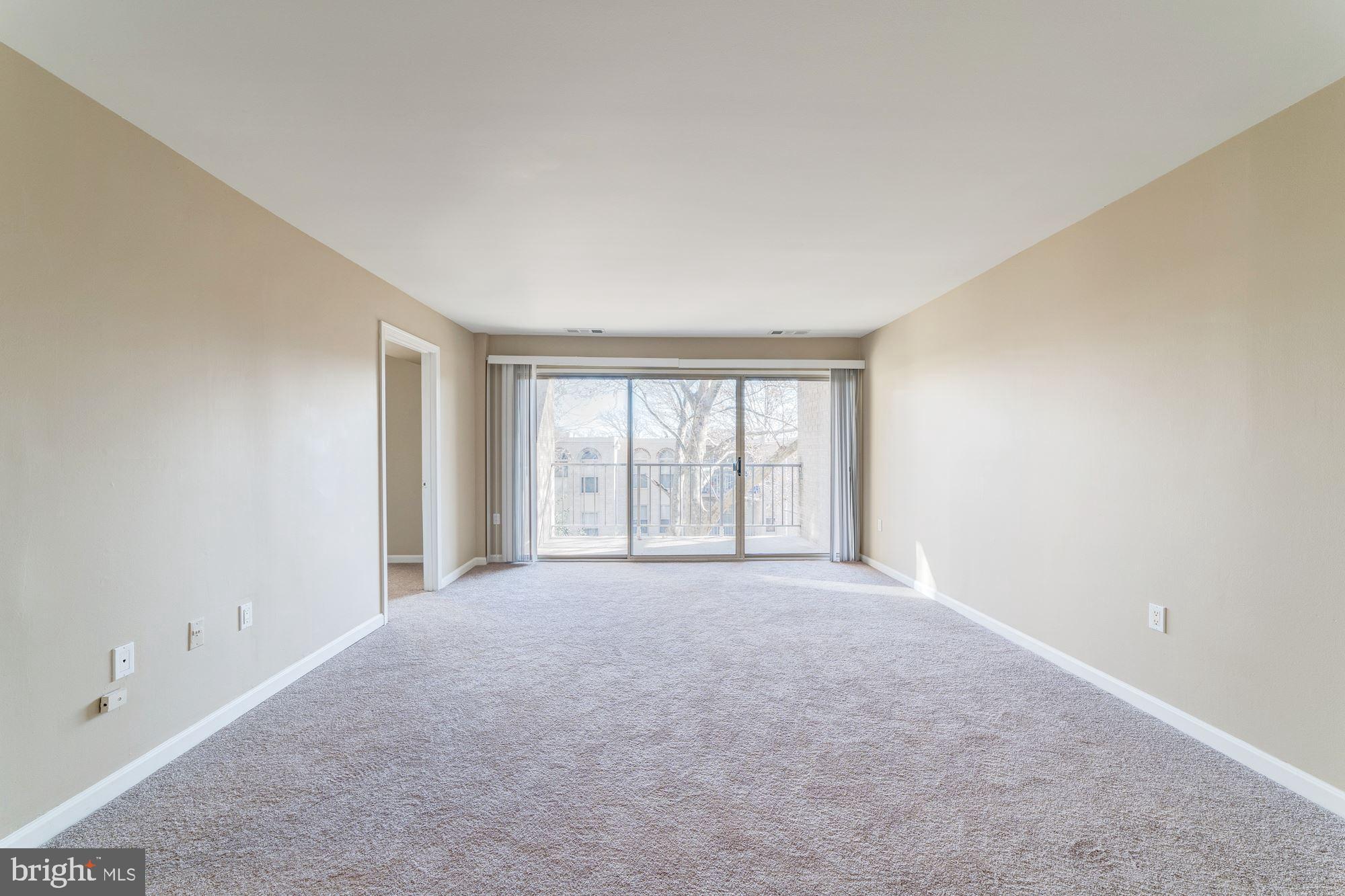 CANTERBURY SQUARE - Residential