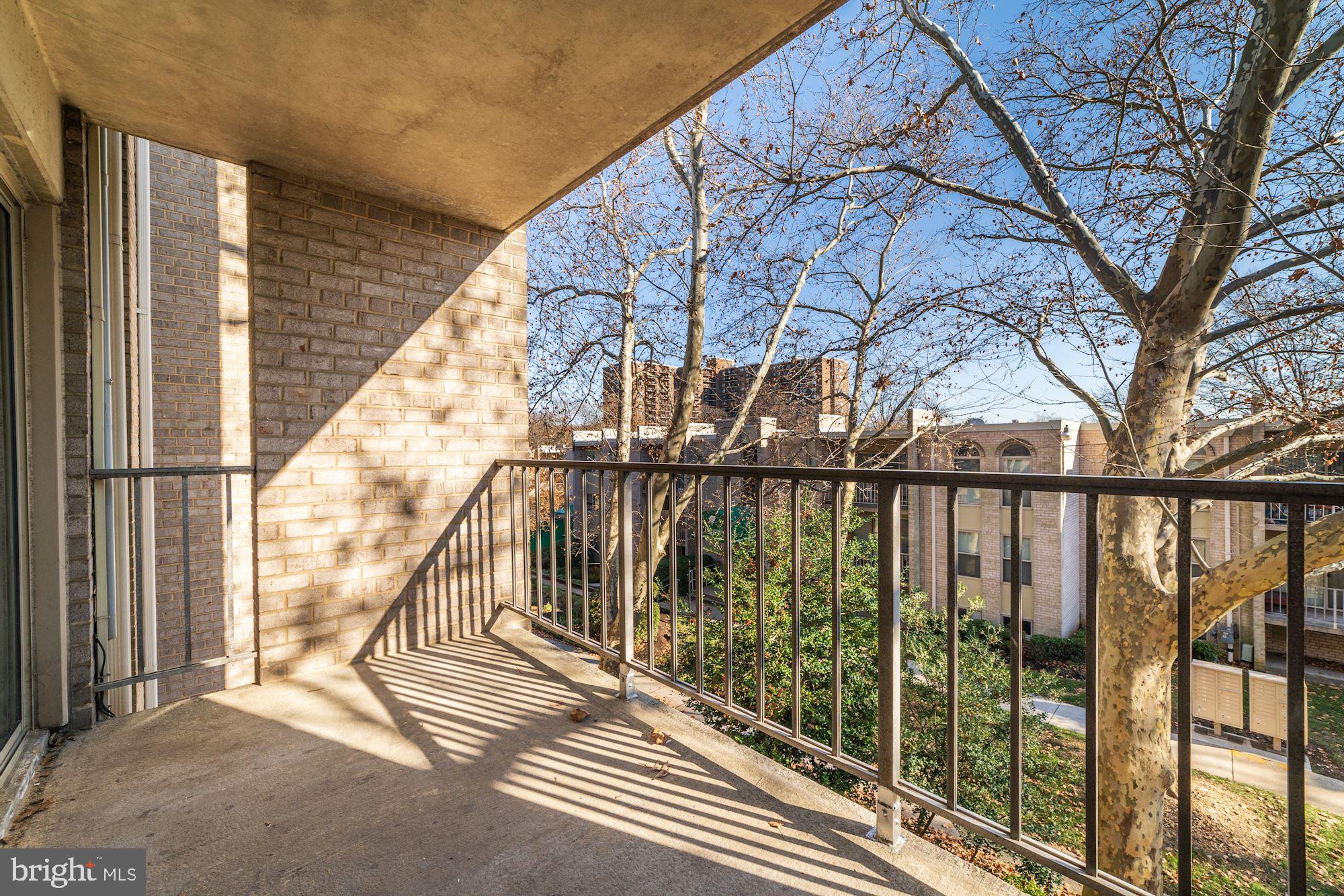 CANTERBURY SQUARE - Residential