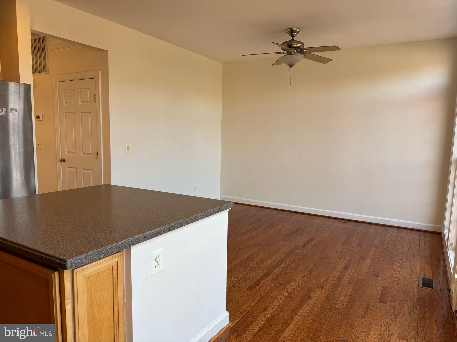 LAUREL CREST - Residential Lease