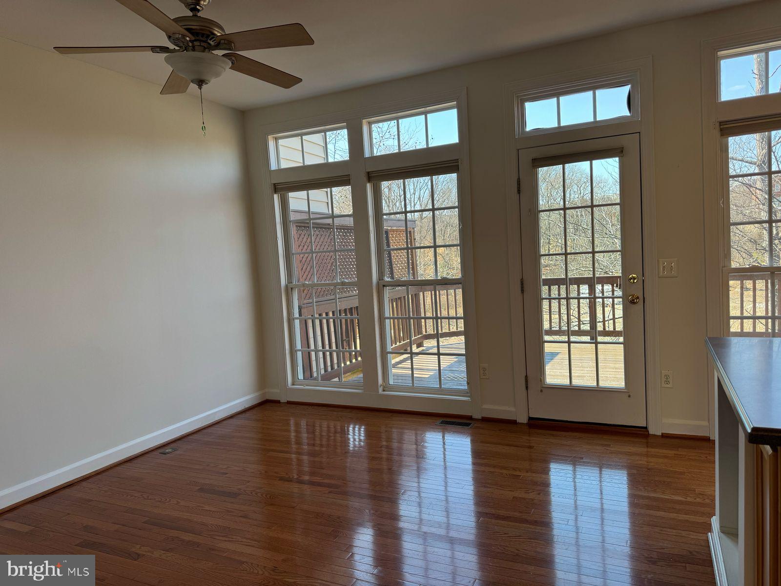 LAUREL CREST - Residential Lease