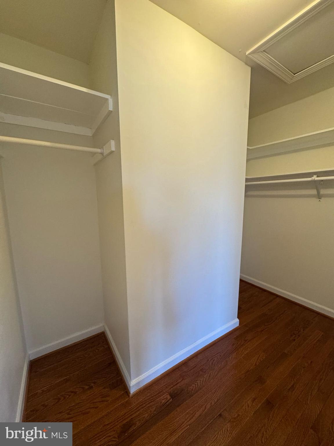 LAUREL CREST - Residential Lease