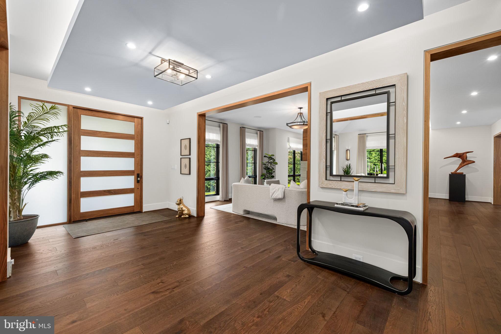 LANGLEY FOREST - Residential