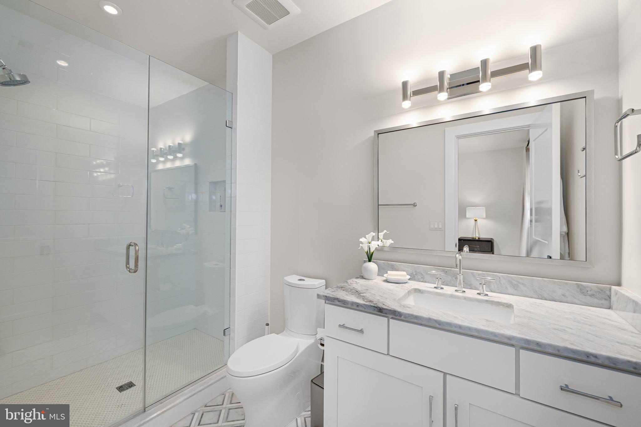 LANGLEY FOREST - Residential