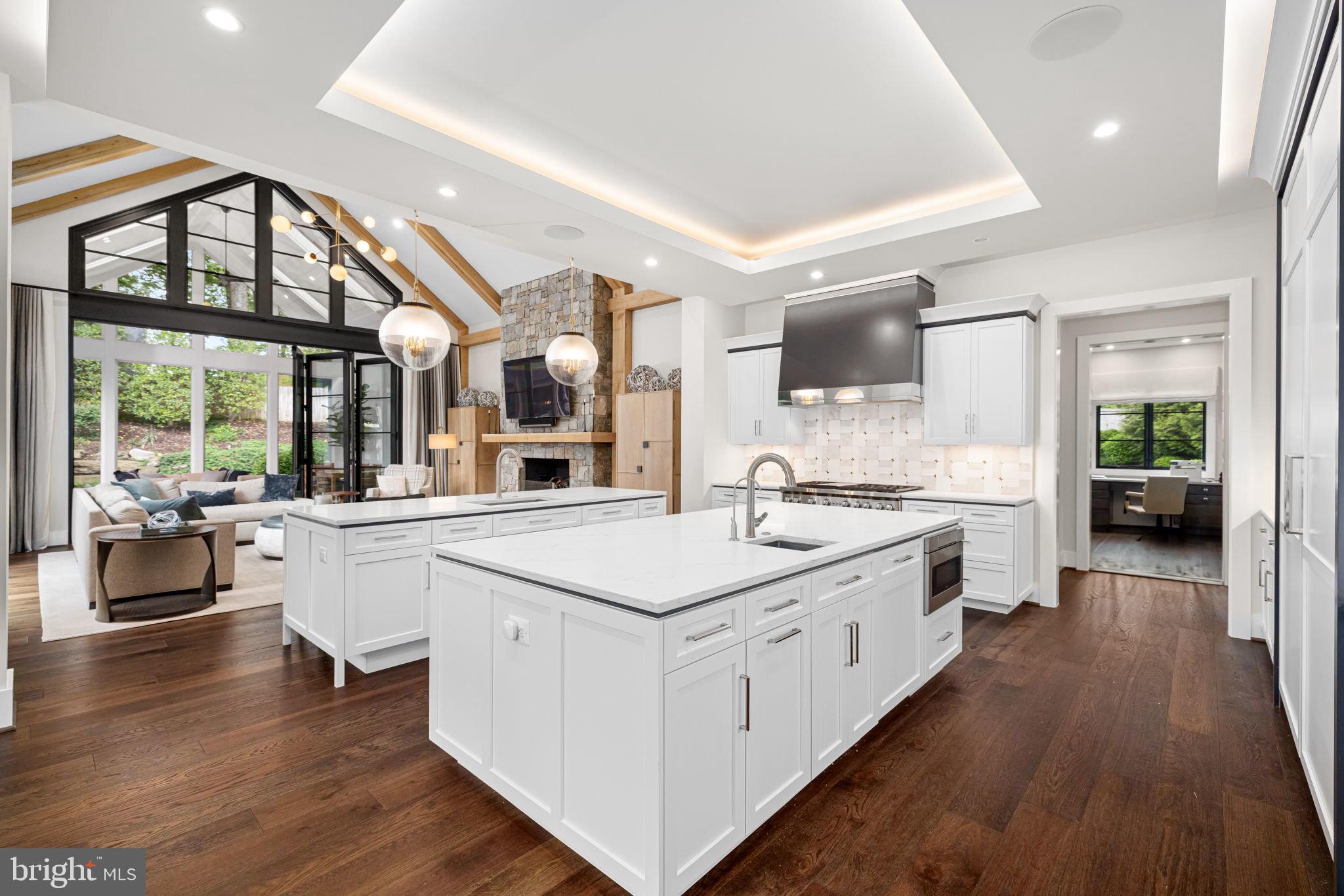 LANGLEY FOREST - Residential