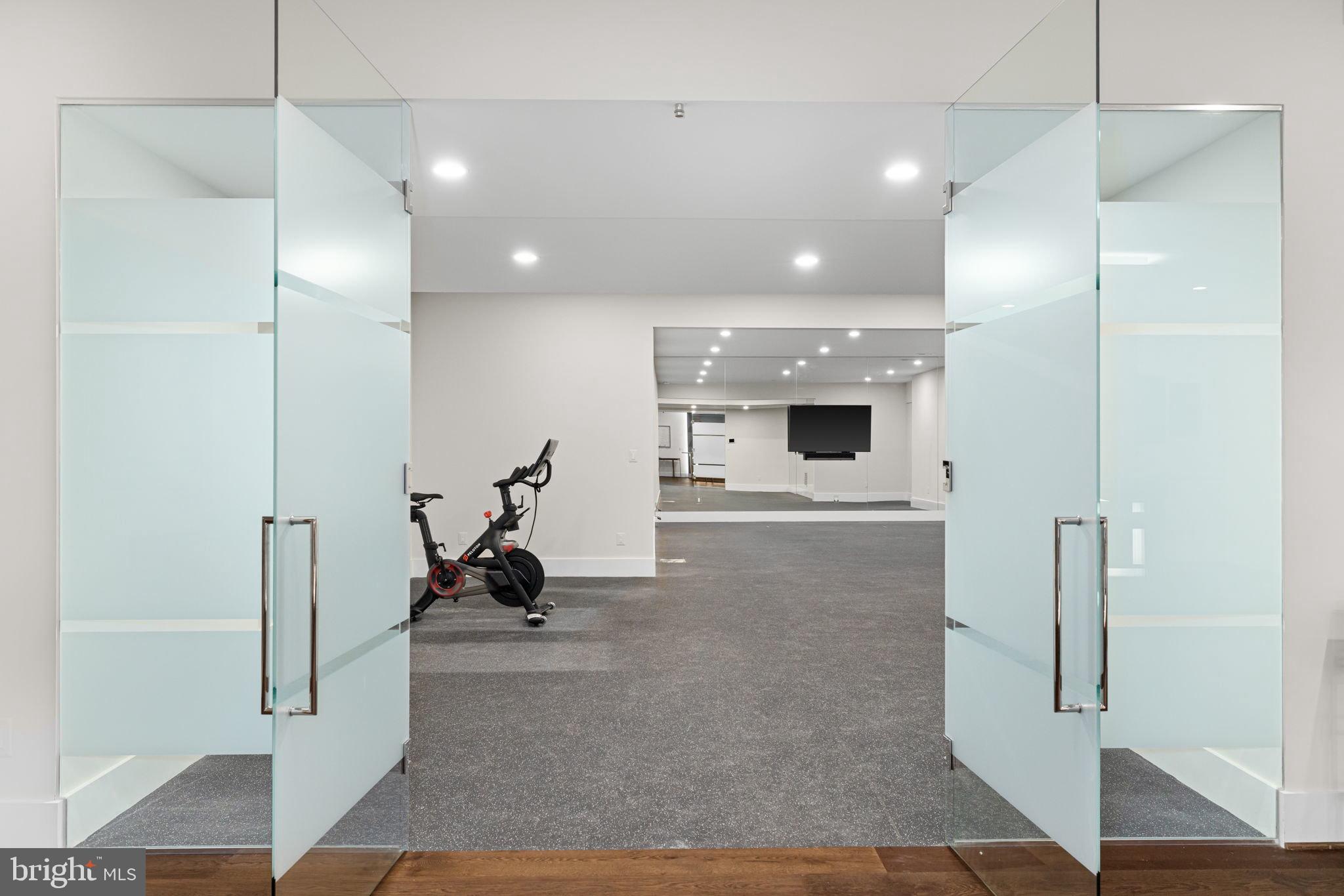 LANGLEY FOREST - Residential