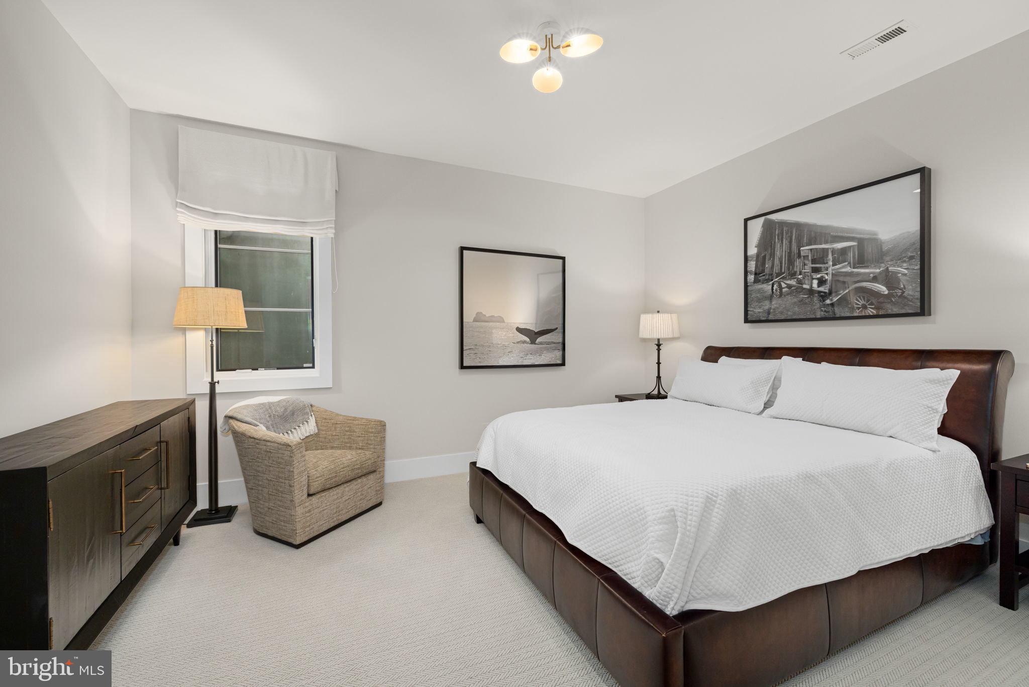 LANGLEY FOREST - Residential