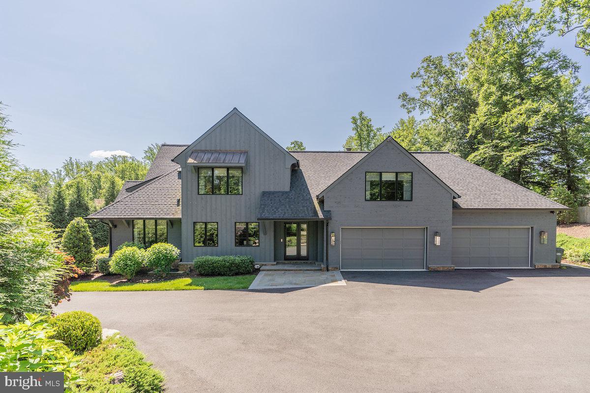 LANGLEY FOREST - Residential