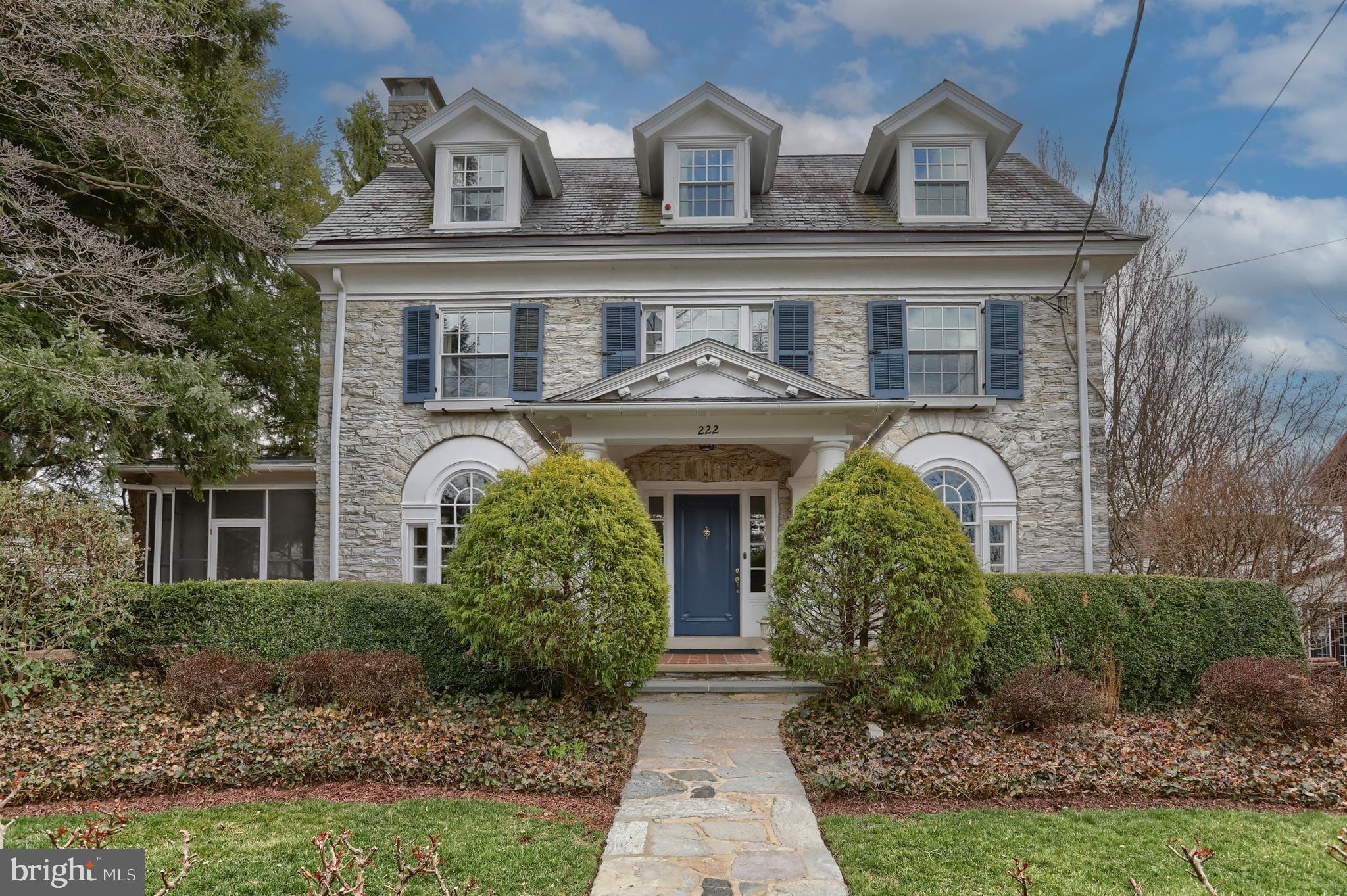 HERSHEY DOWNTOWN - Residential