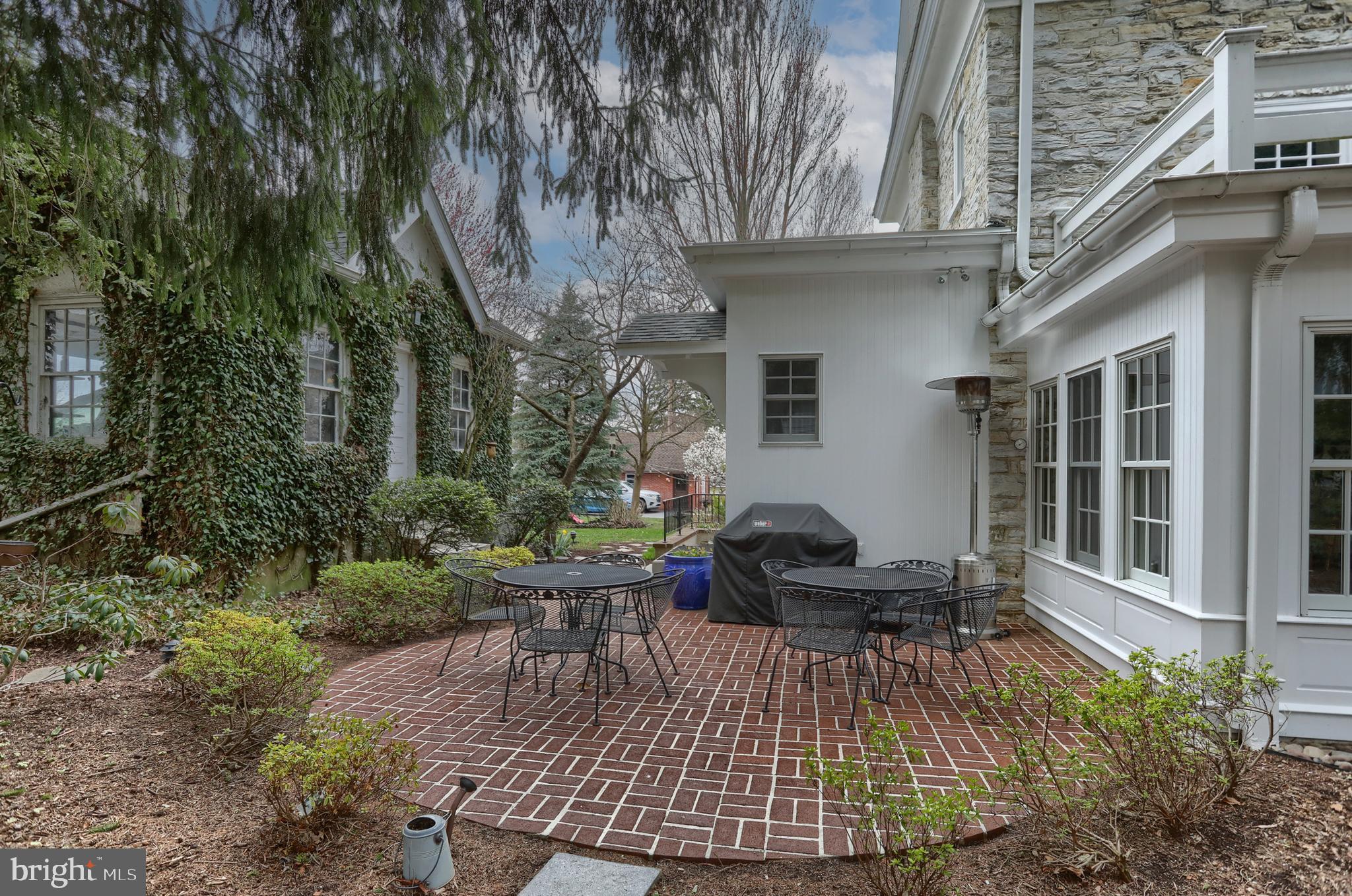 HERSHEY DOWNTOWN - Residential