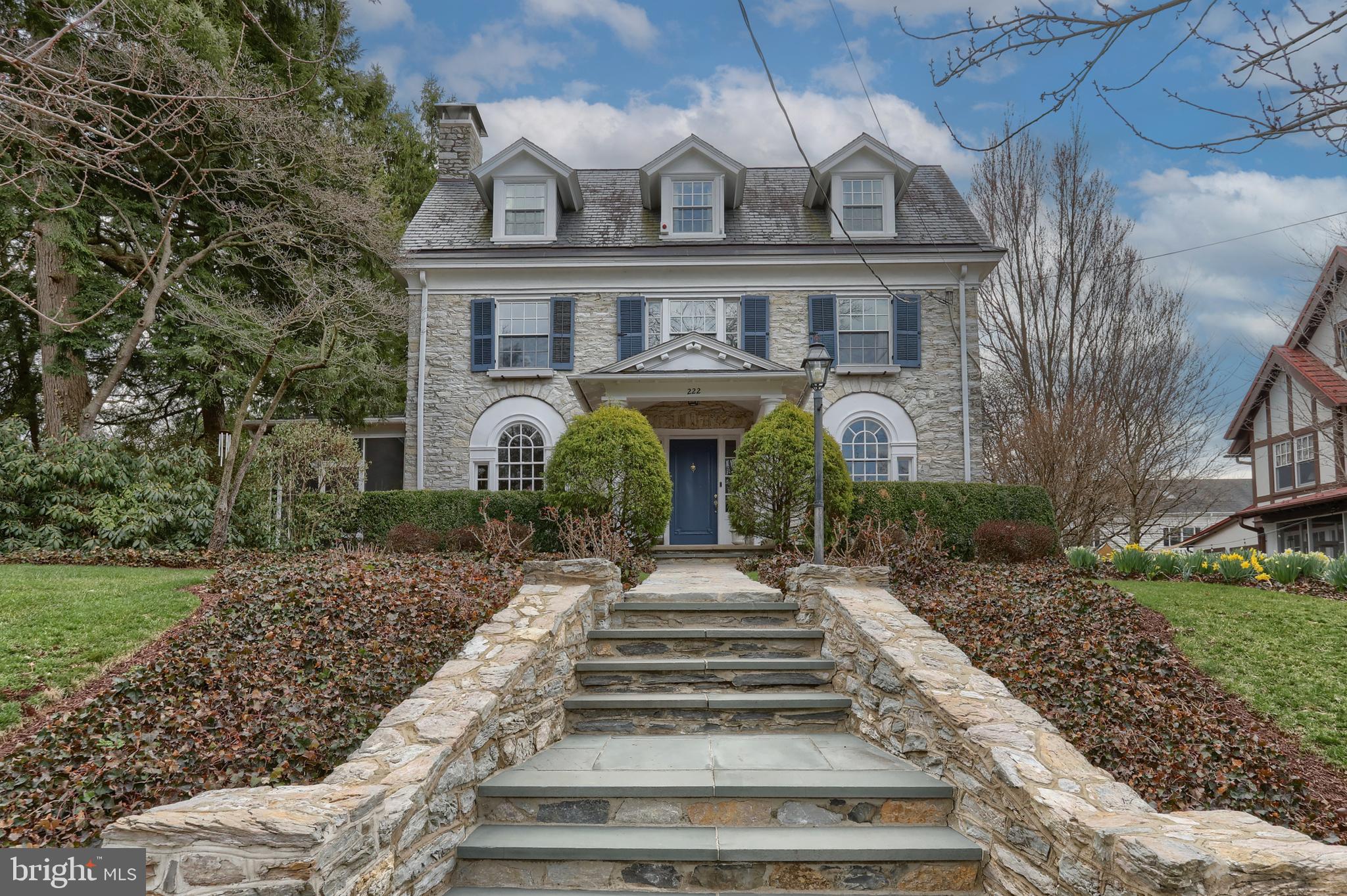 HERSHEY DOWNTOWN - Residential