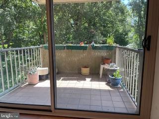 GREEN HILL - Residential