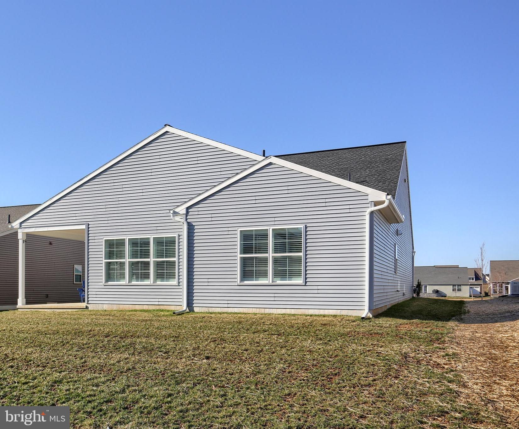 WINDING CREEK - Residential