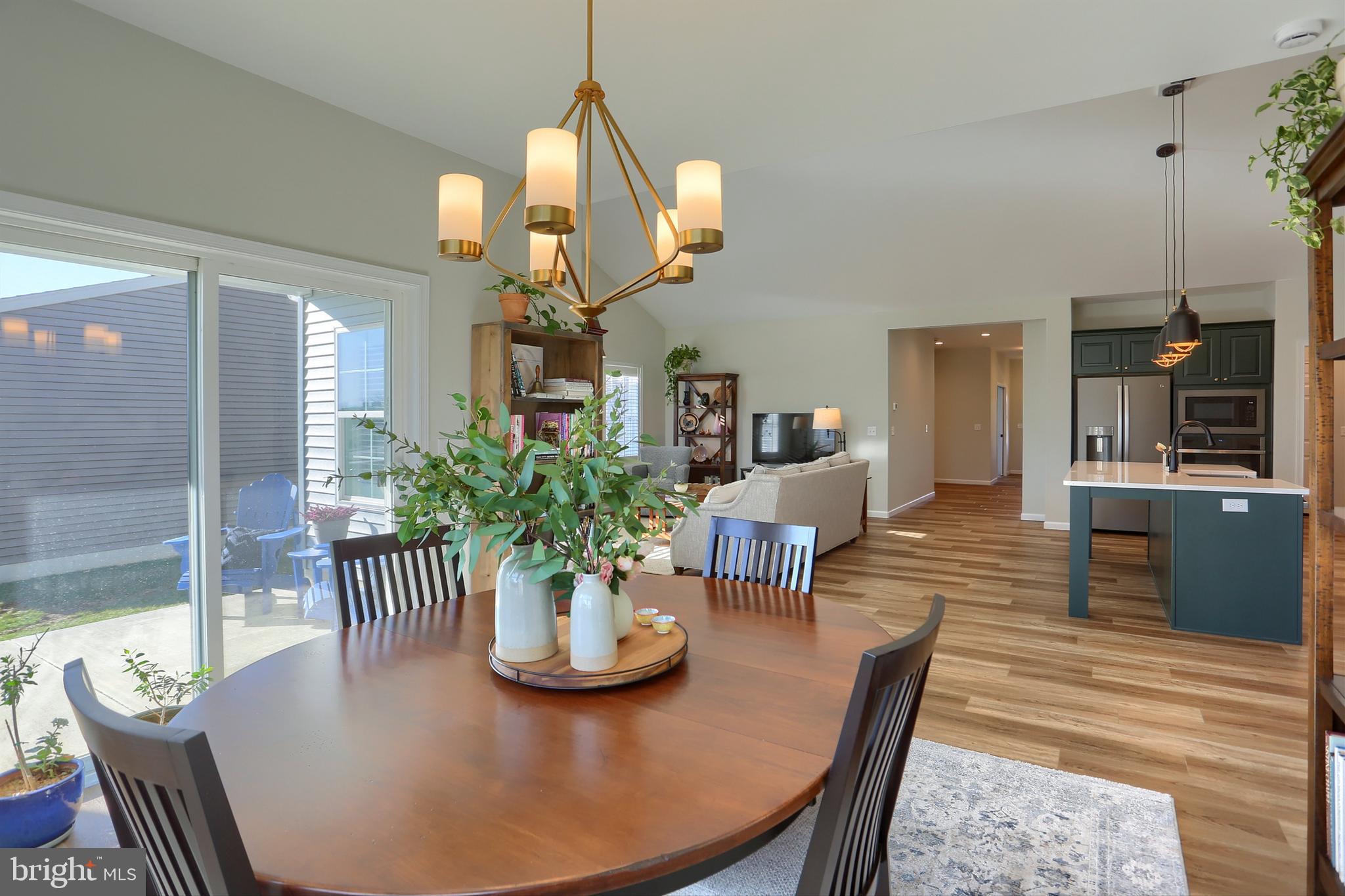 WINDING CREEK - Residential