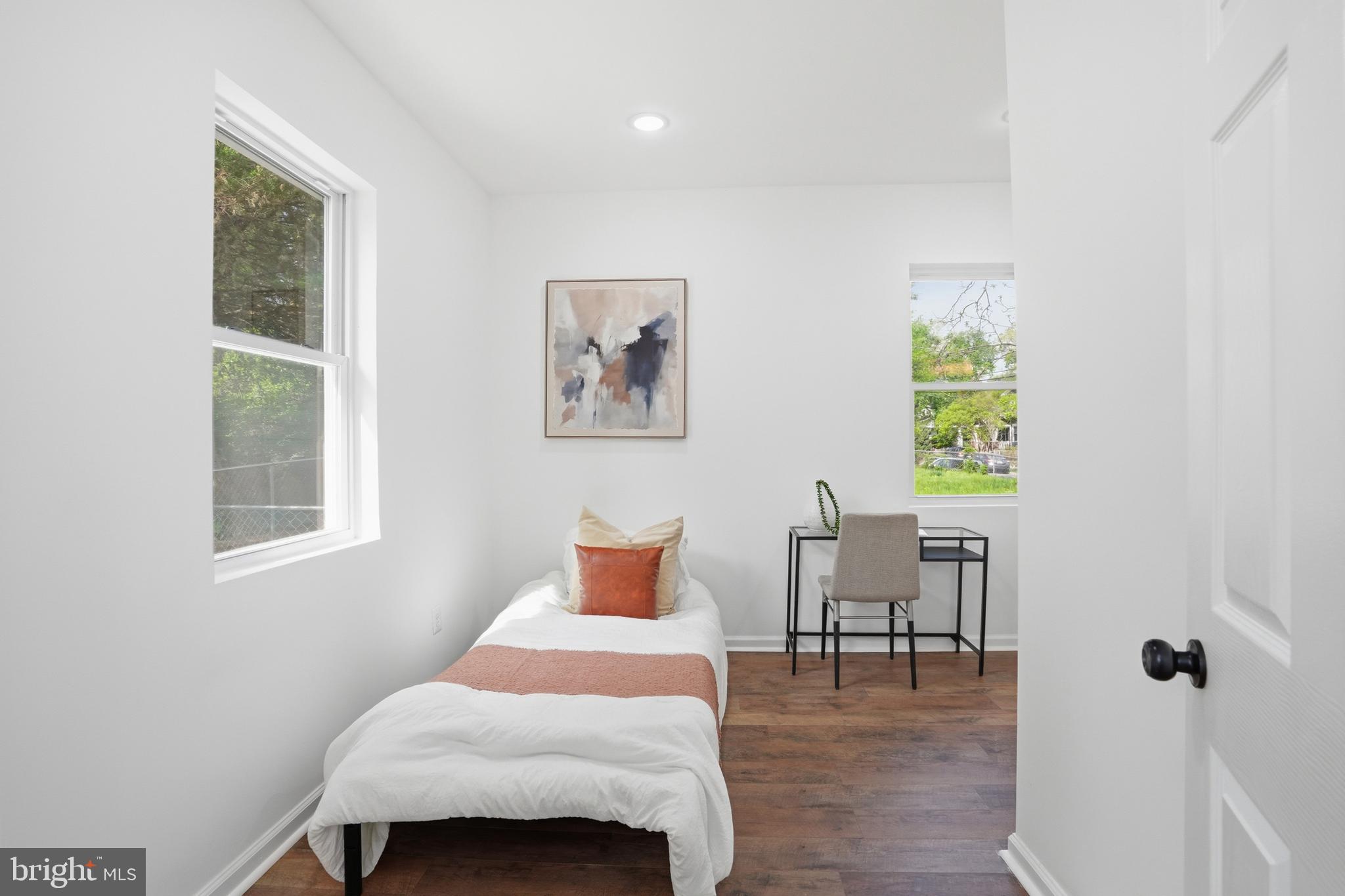 MT RAINIER - Residential