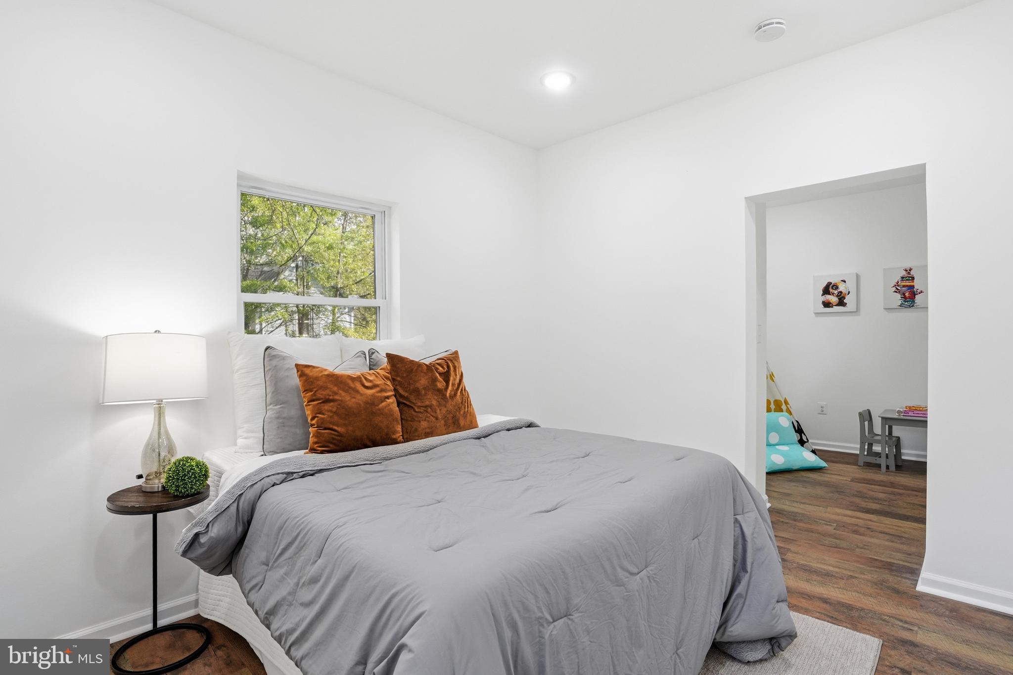 MT RAINIER - Residential