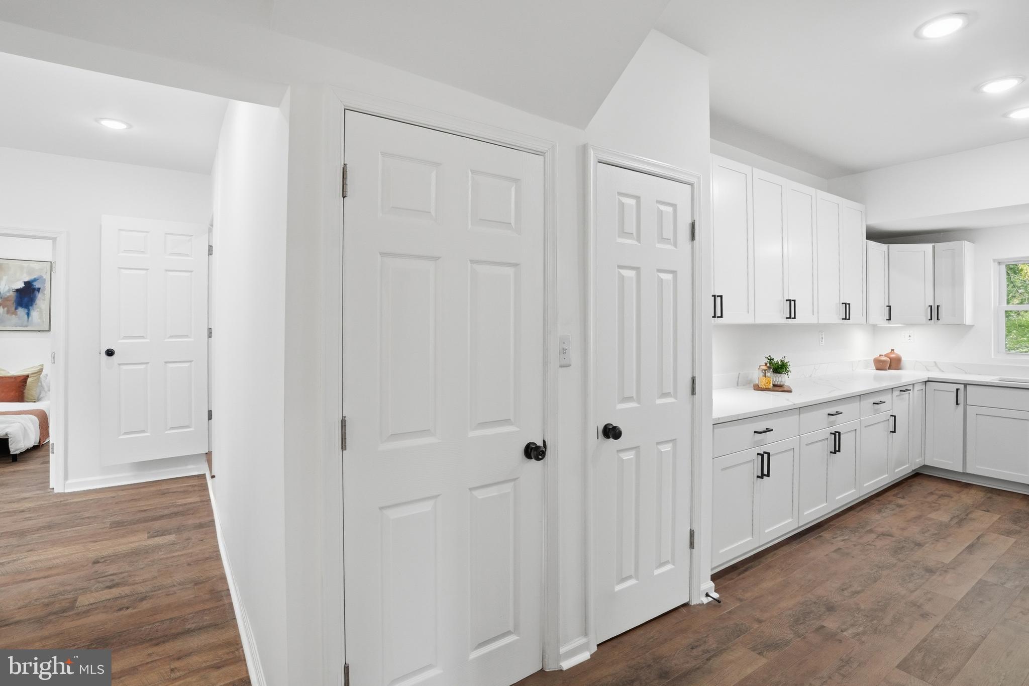 MT RAINIER - Residential