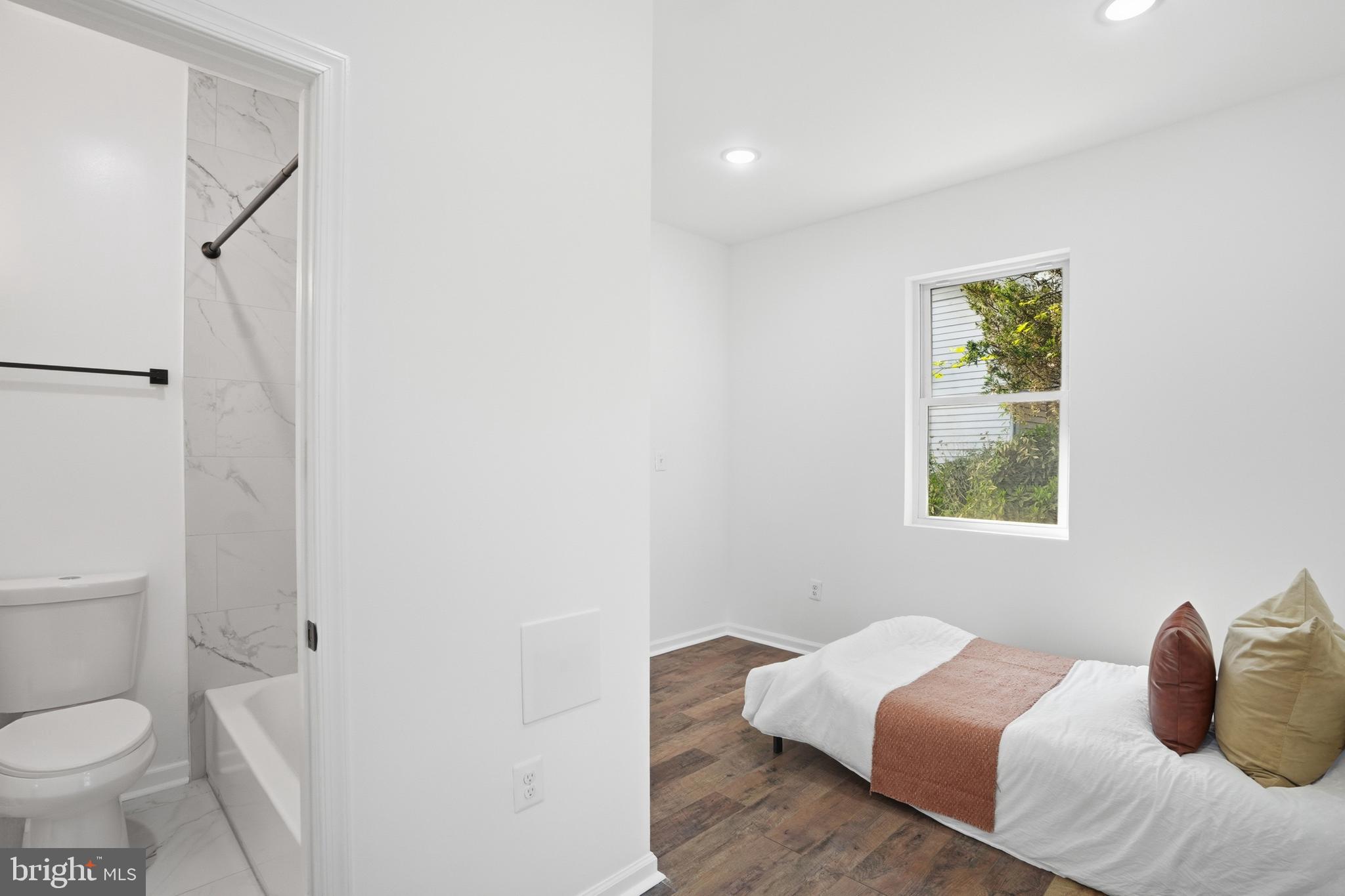 MT RAINIER - Residential