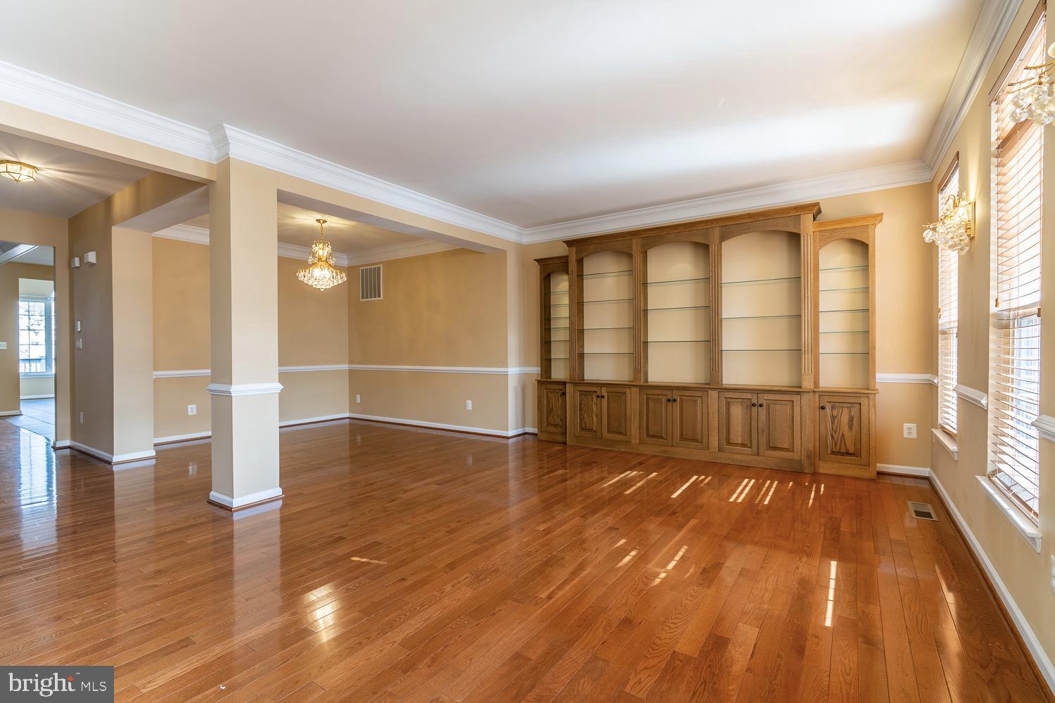 BELMONT COUNTRY CLUB - Residential Lease