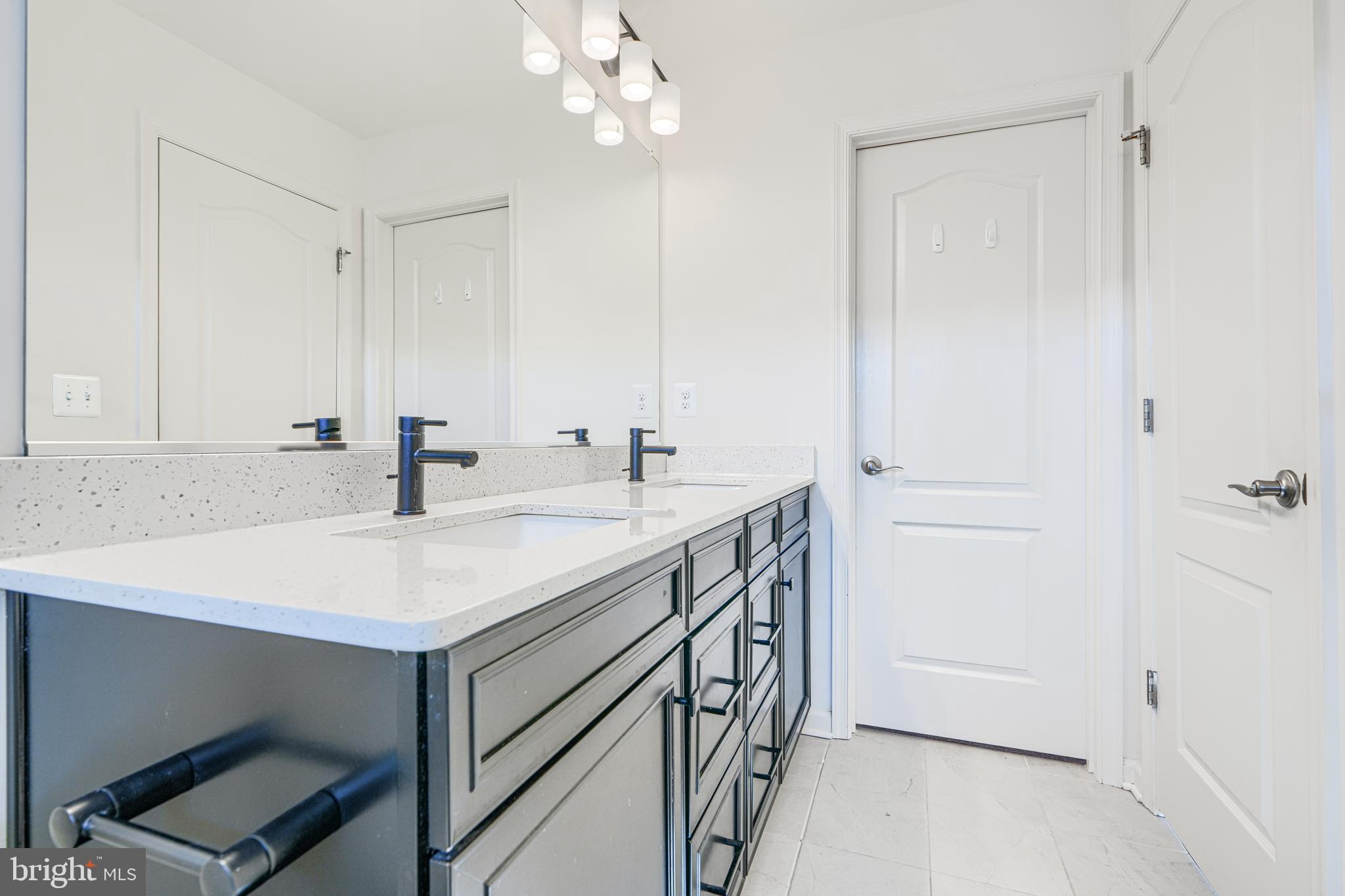 THE RIDGES - Residential