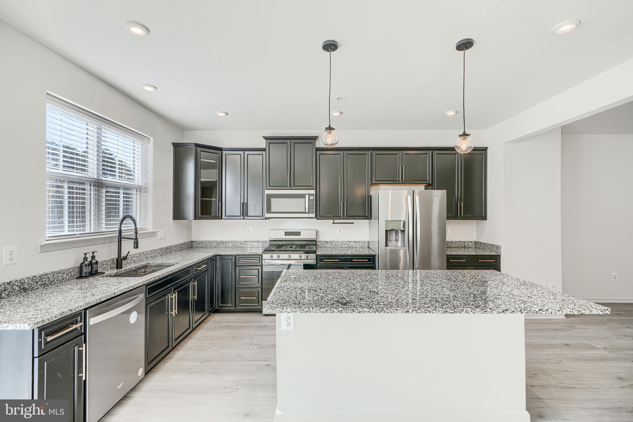 THE RIDGES - Residential