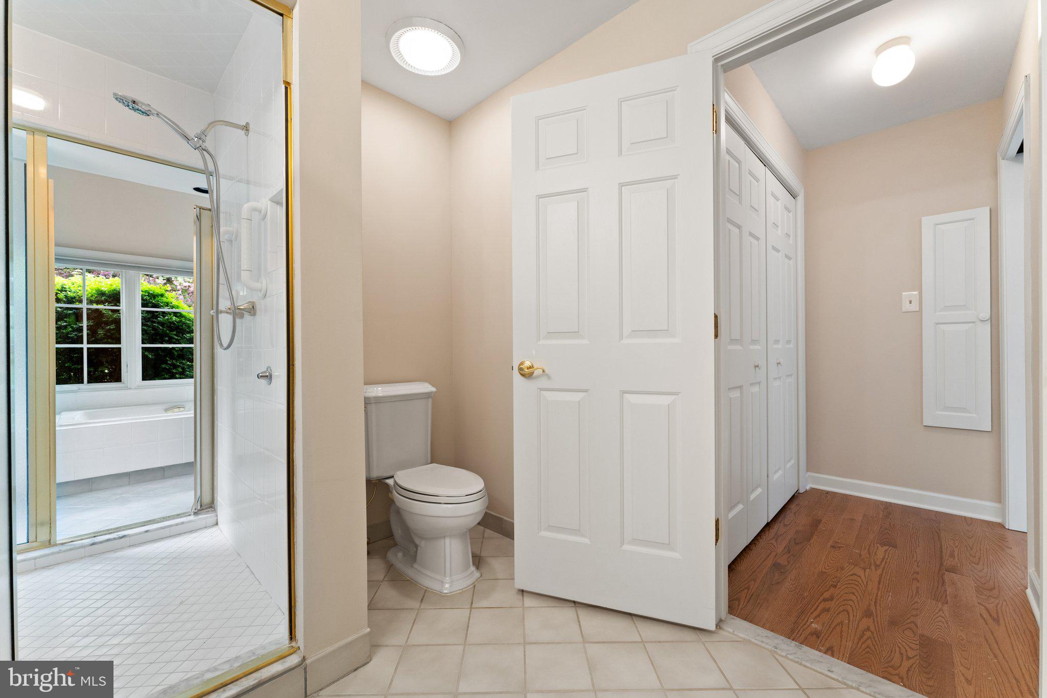 BELLEVUE FARMS - Residential