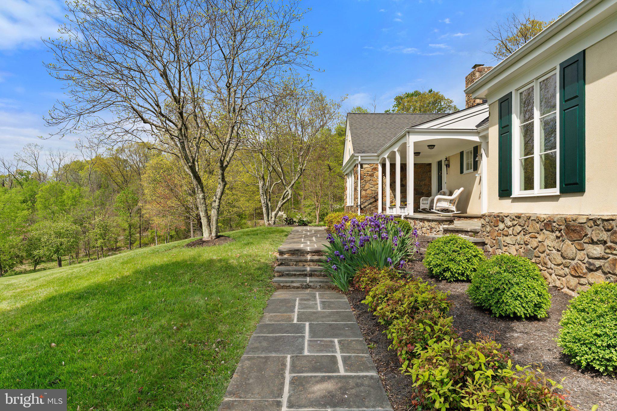 8300 FALCON GLEN ROAD