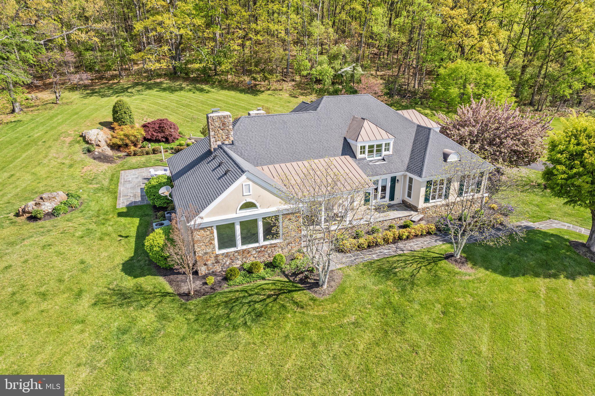 BELLEVUE FARMS - Residential