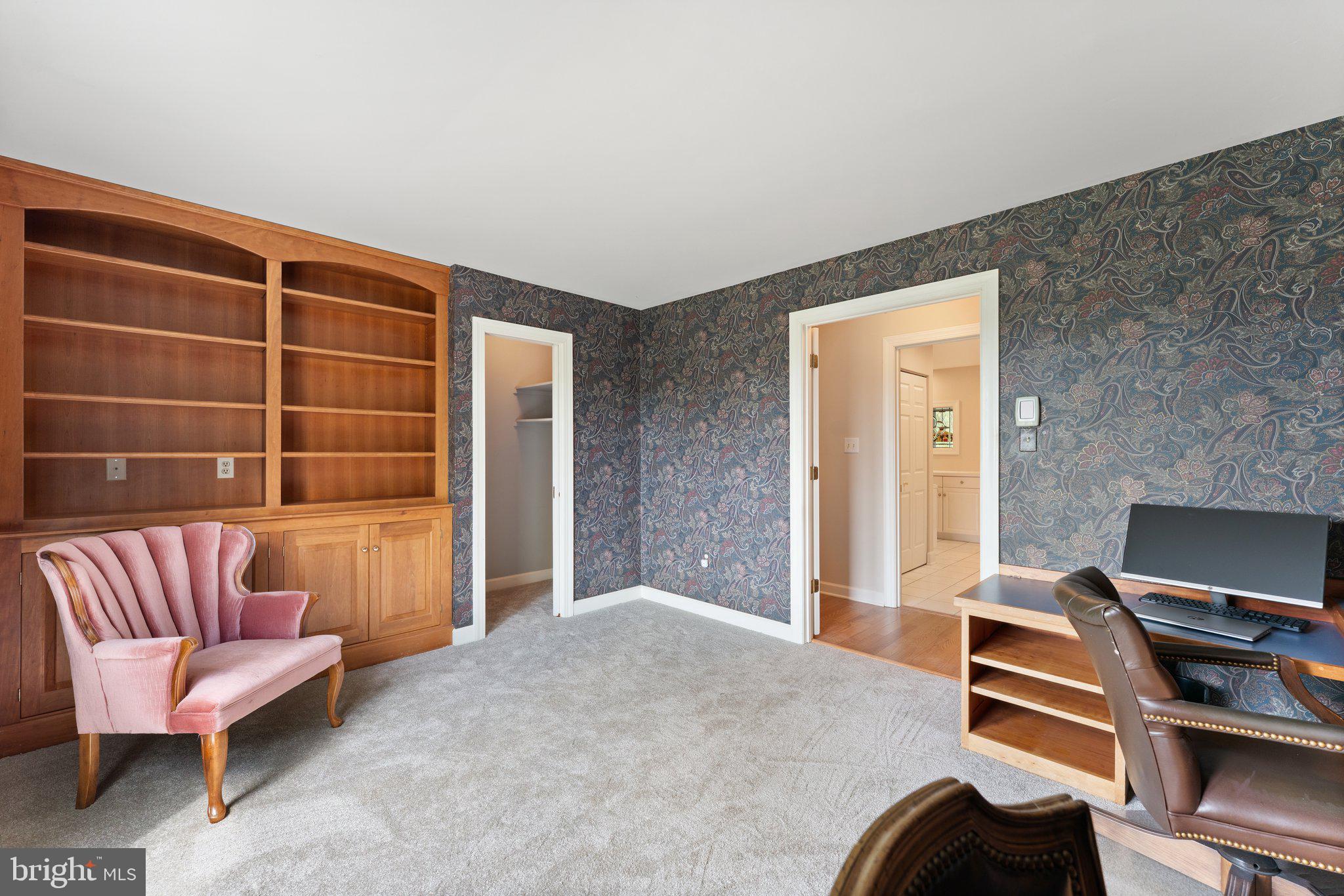 BELLEVUE FARMS - Residential