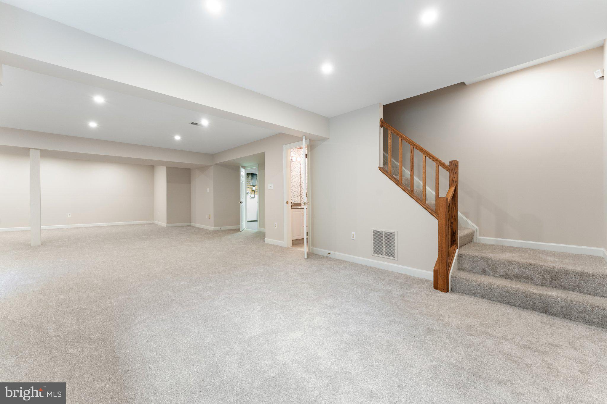 BELLEVUE FARMS - Residential