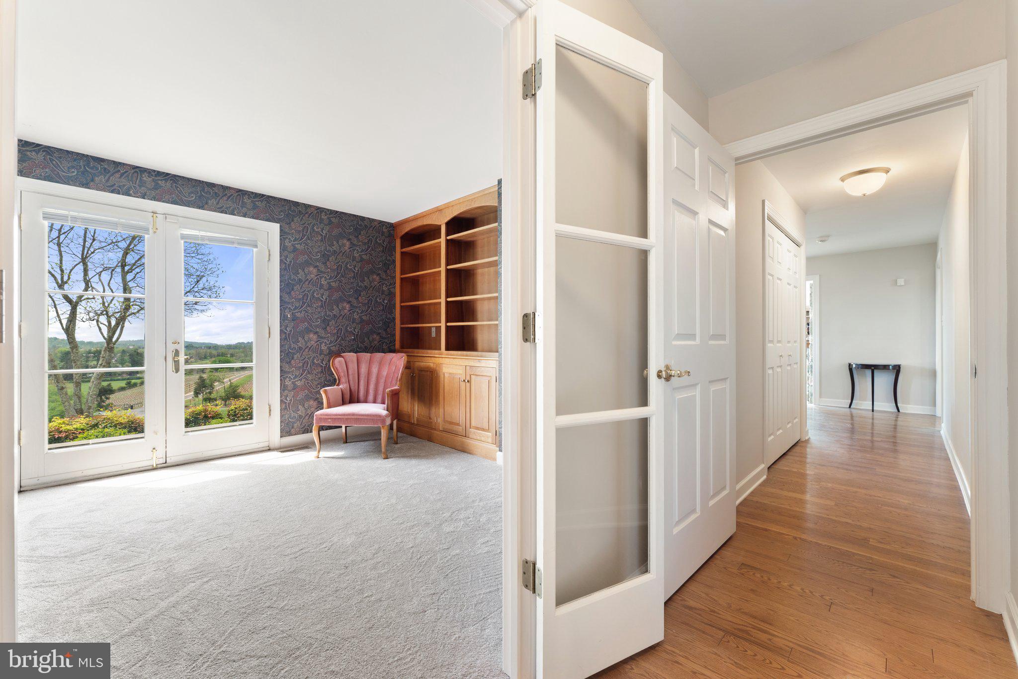 BELLEVUE FARMS - Residential