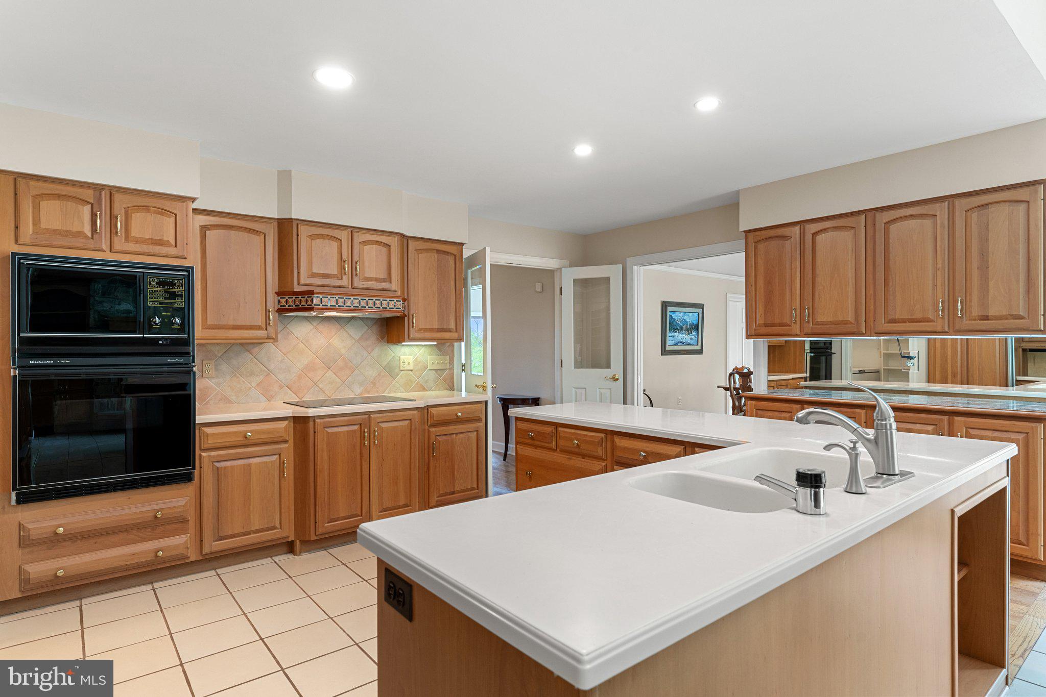 BELLEVUE FARMS - Residential