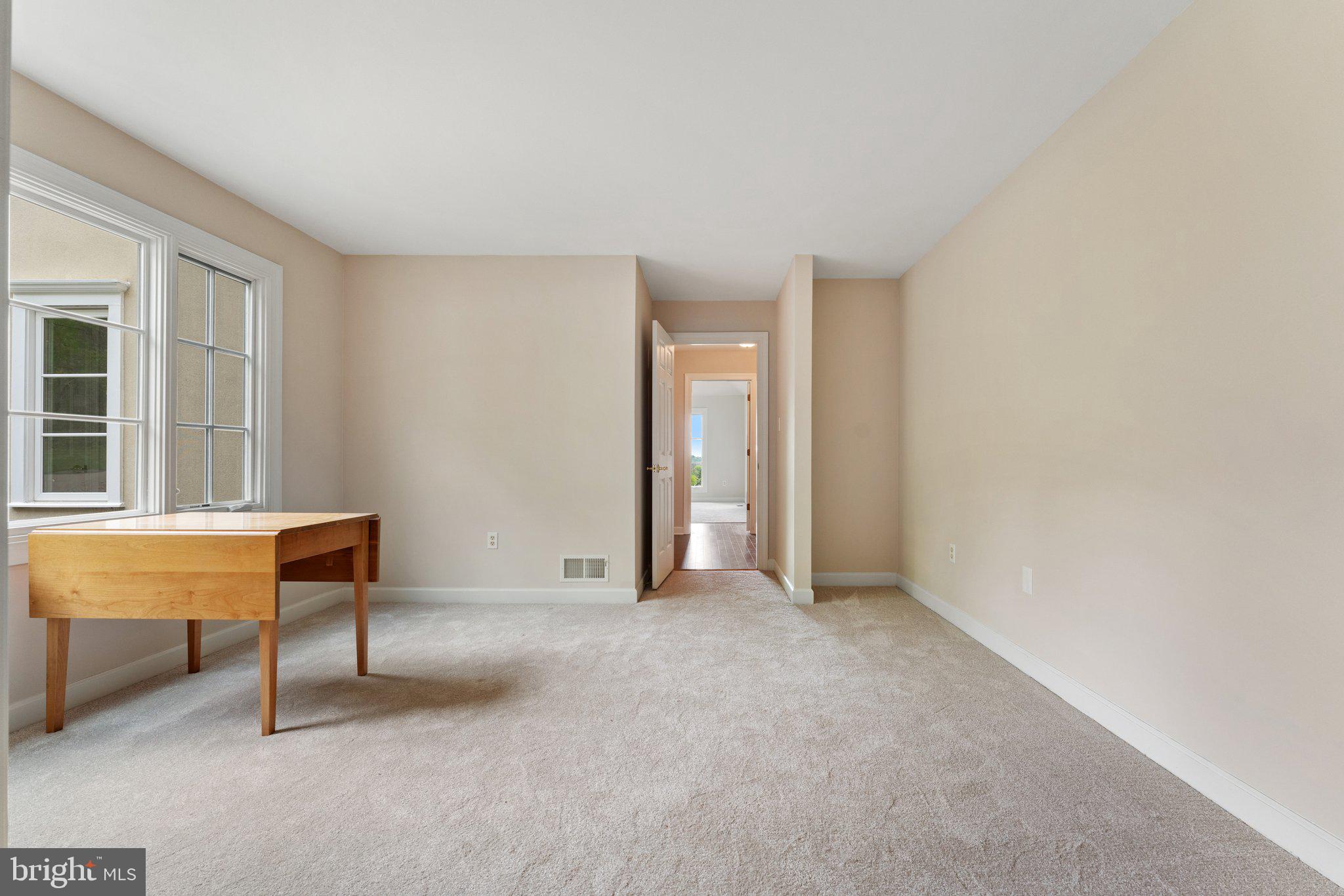 BELLEVUE FARMS - Residential