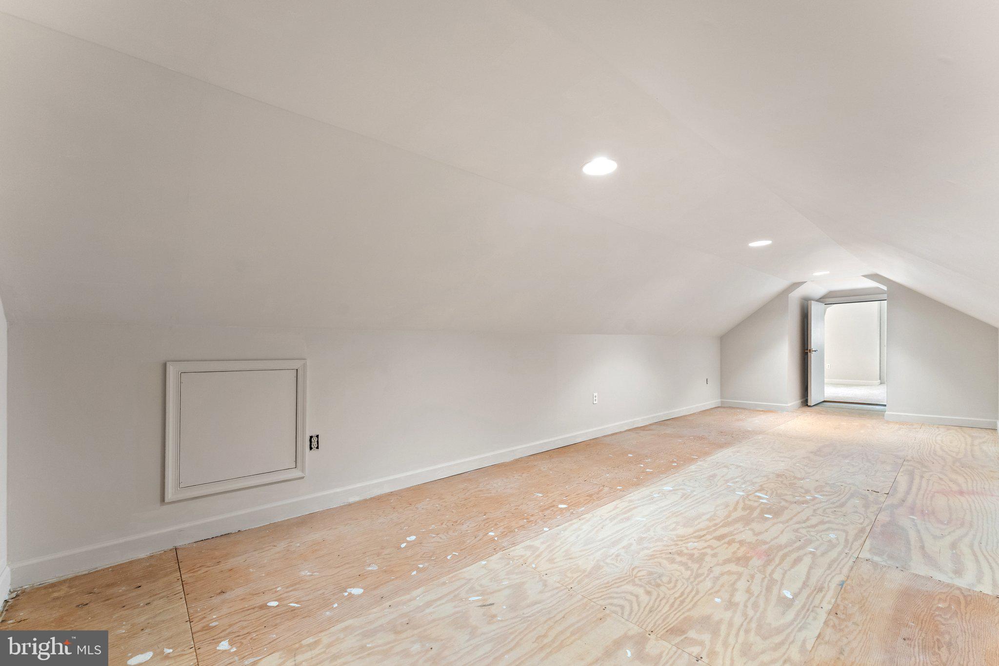 BELLEVUE FARMS - Residential