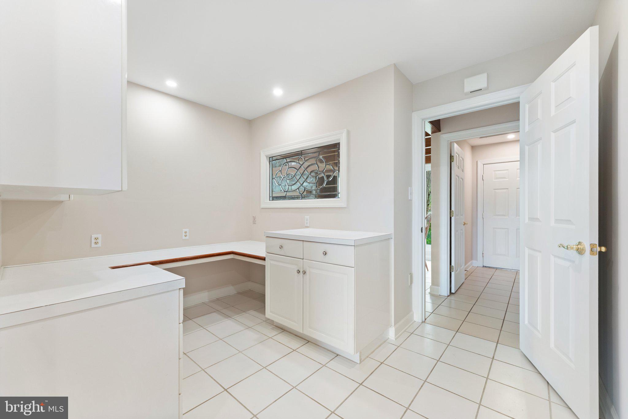 BELLEVUE FARMS - Residential