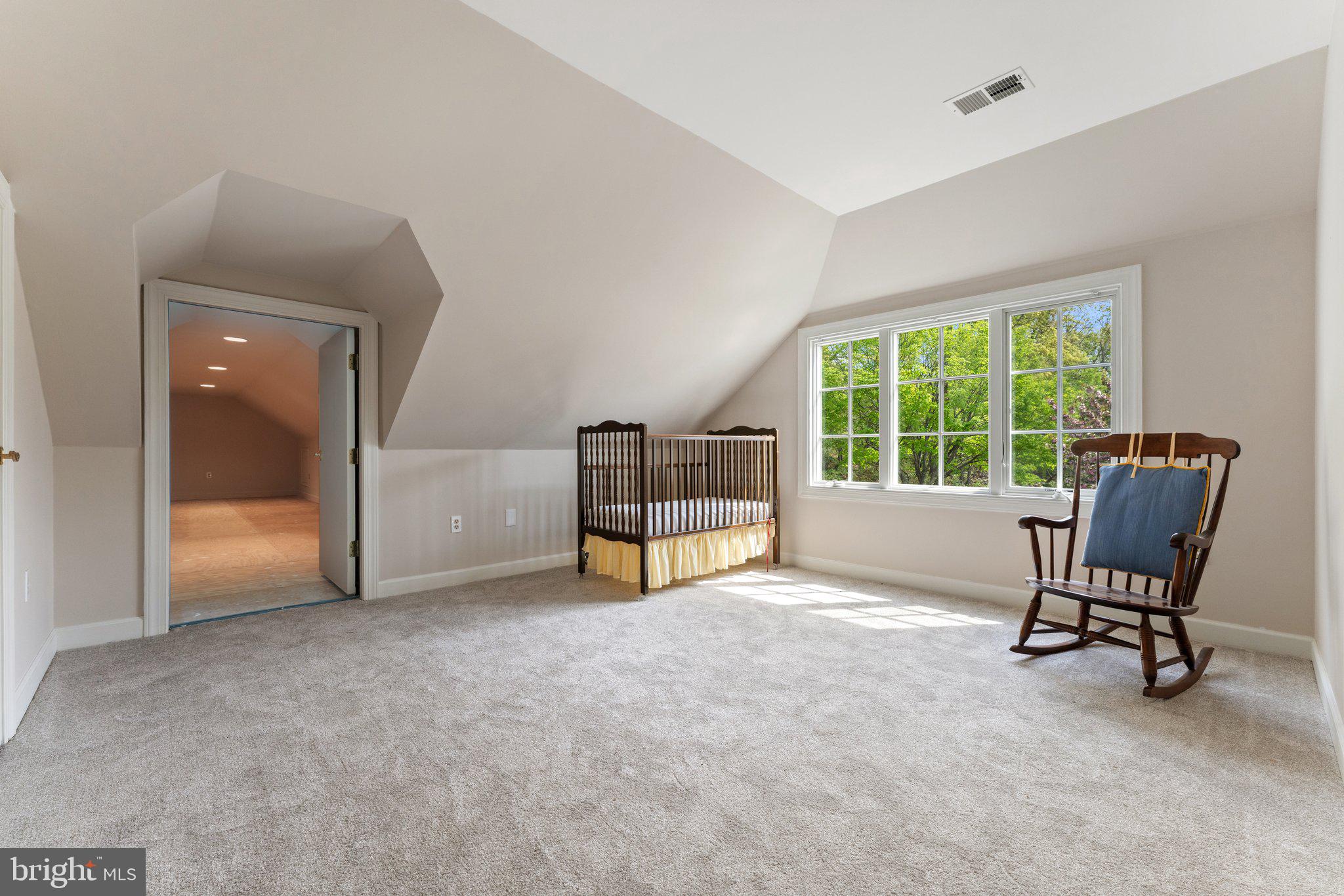 BELLEVUE FARMS - Residential