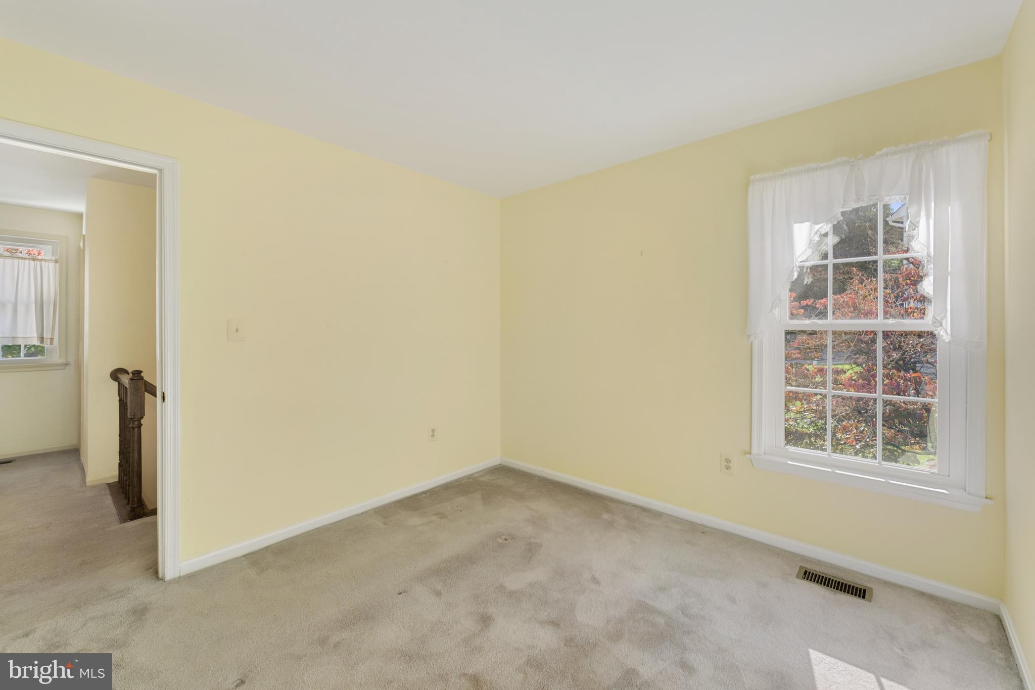 MEADOW WOODS - Residential