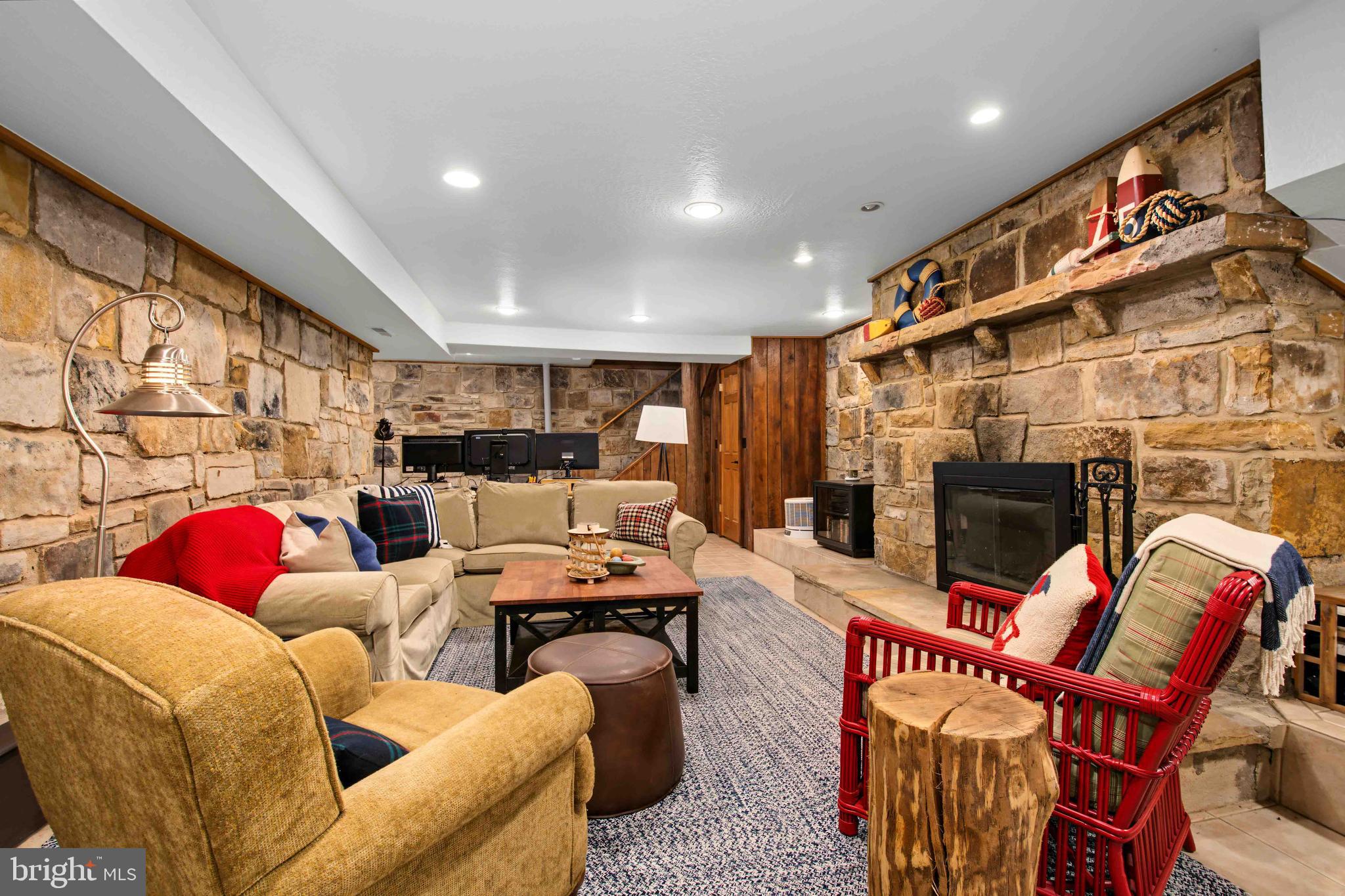 1106 ROCK LODGE ROAD