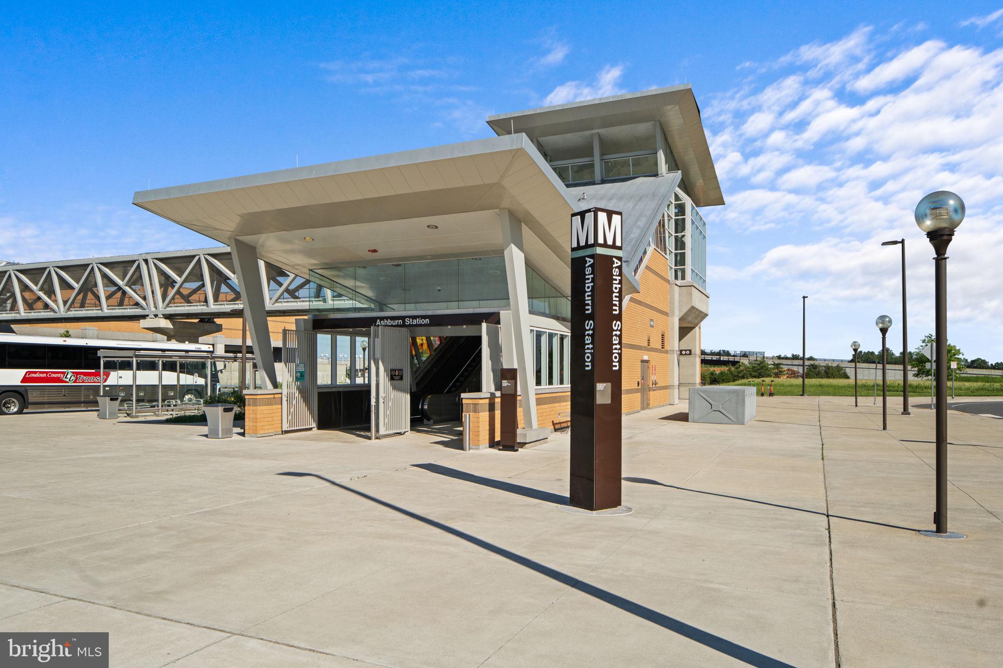 METRO WALK AT MOOREFIELD STATION - Residential