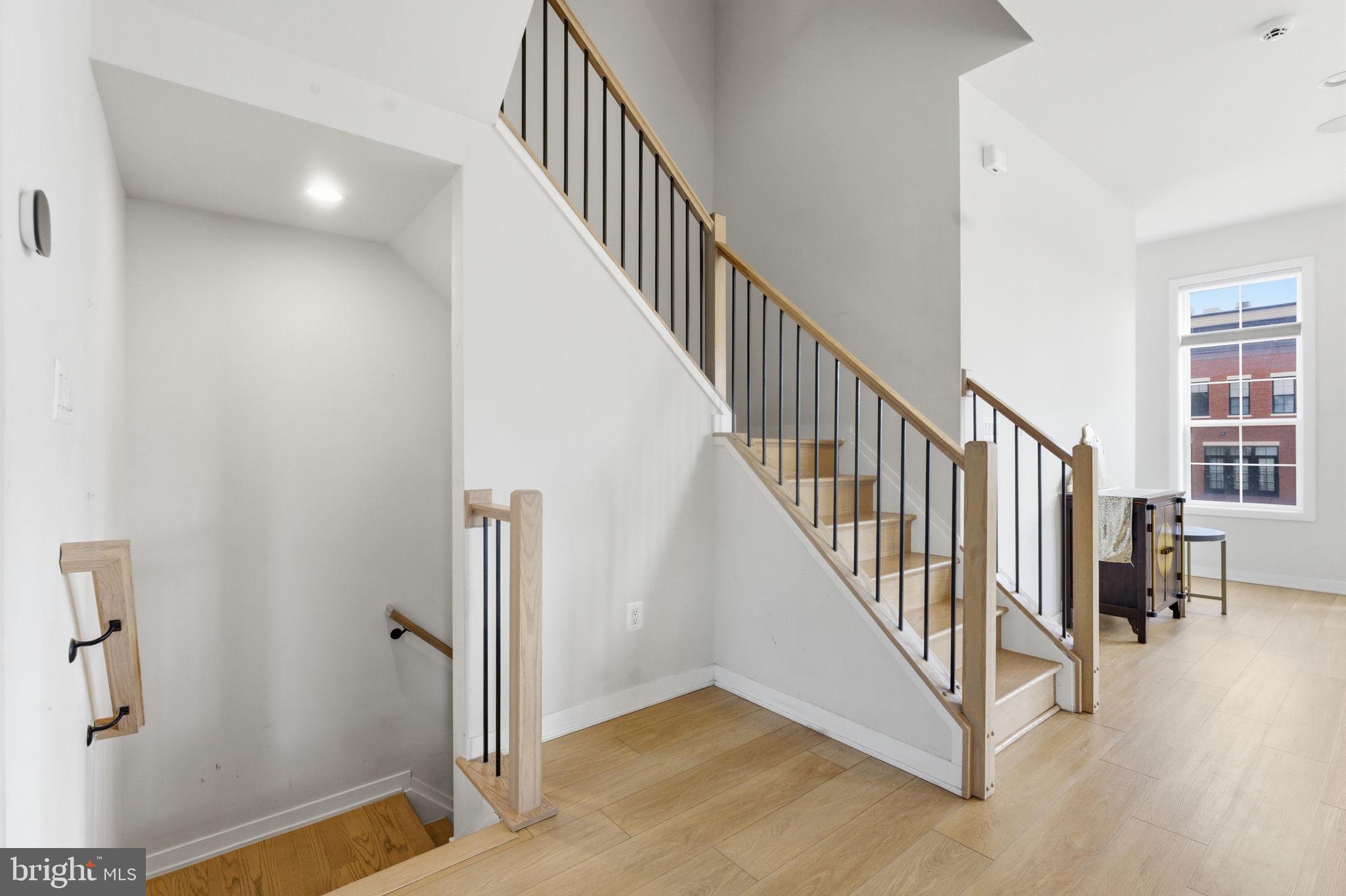 METRO WALK AT MOOREFIELD STATION - Residential