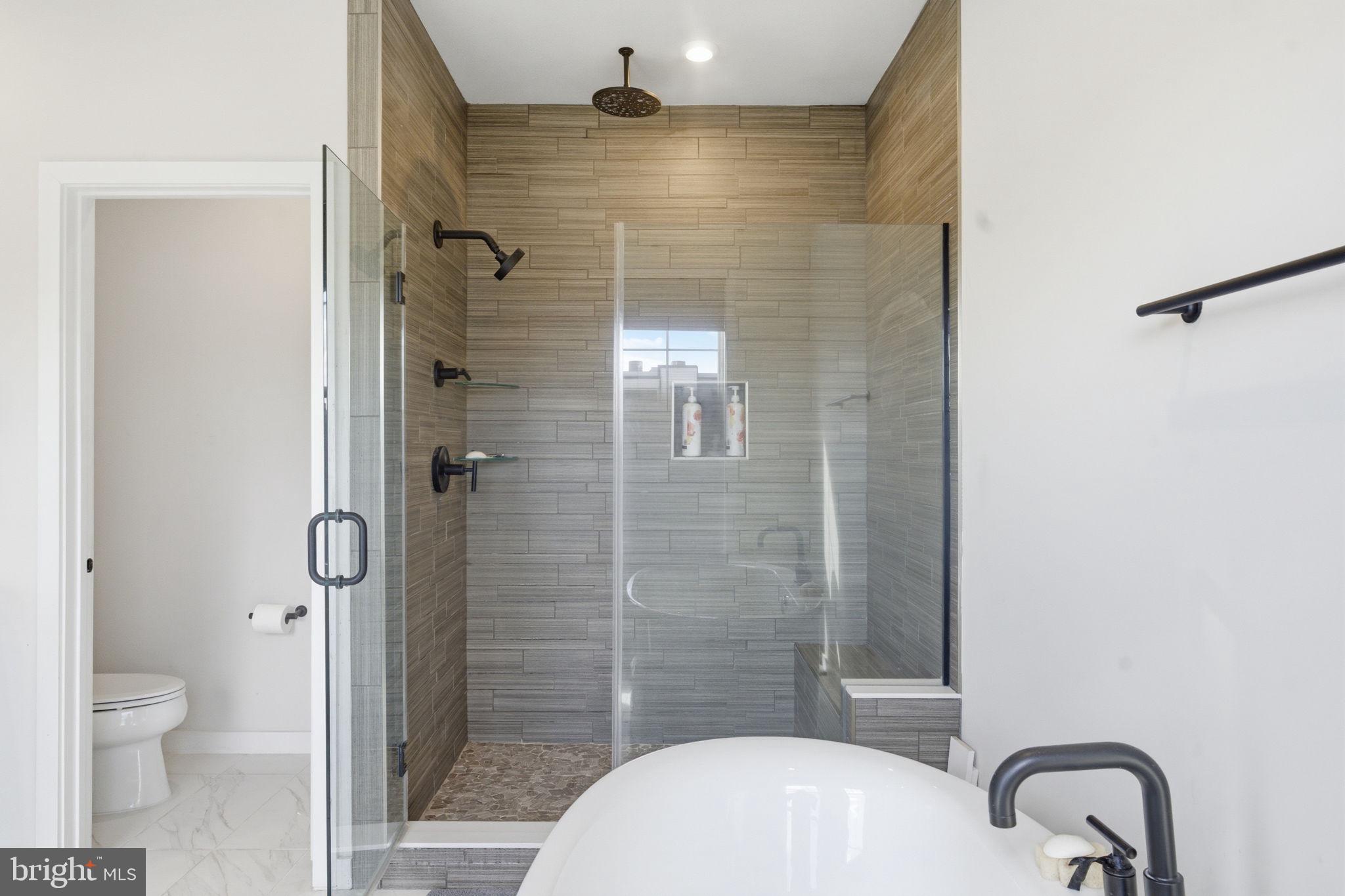 METRO WALK AT MOOREFIELD STATION - Residential