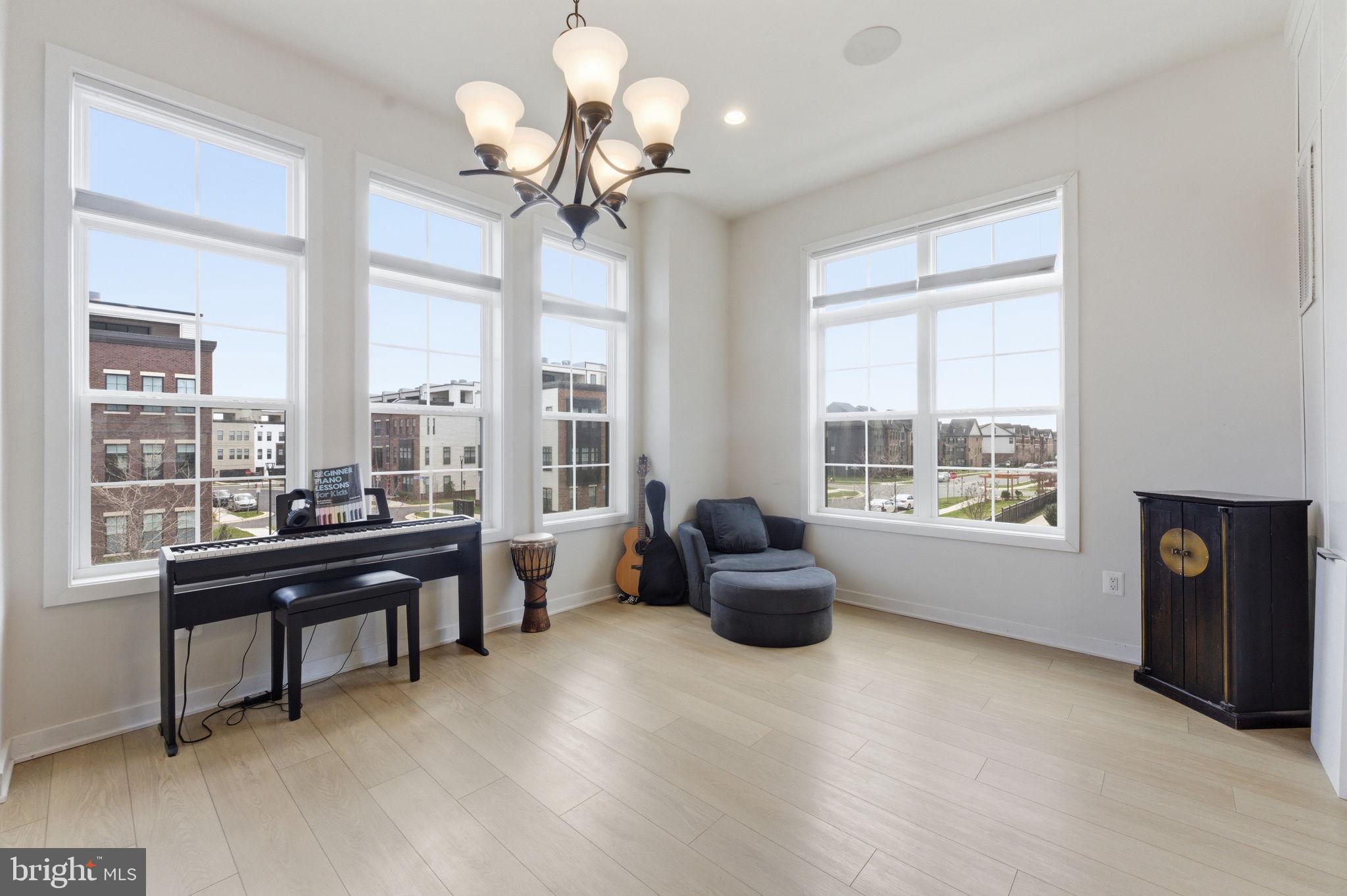 METRO WALK AT MOOREFIELD STATION - Residential