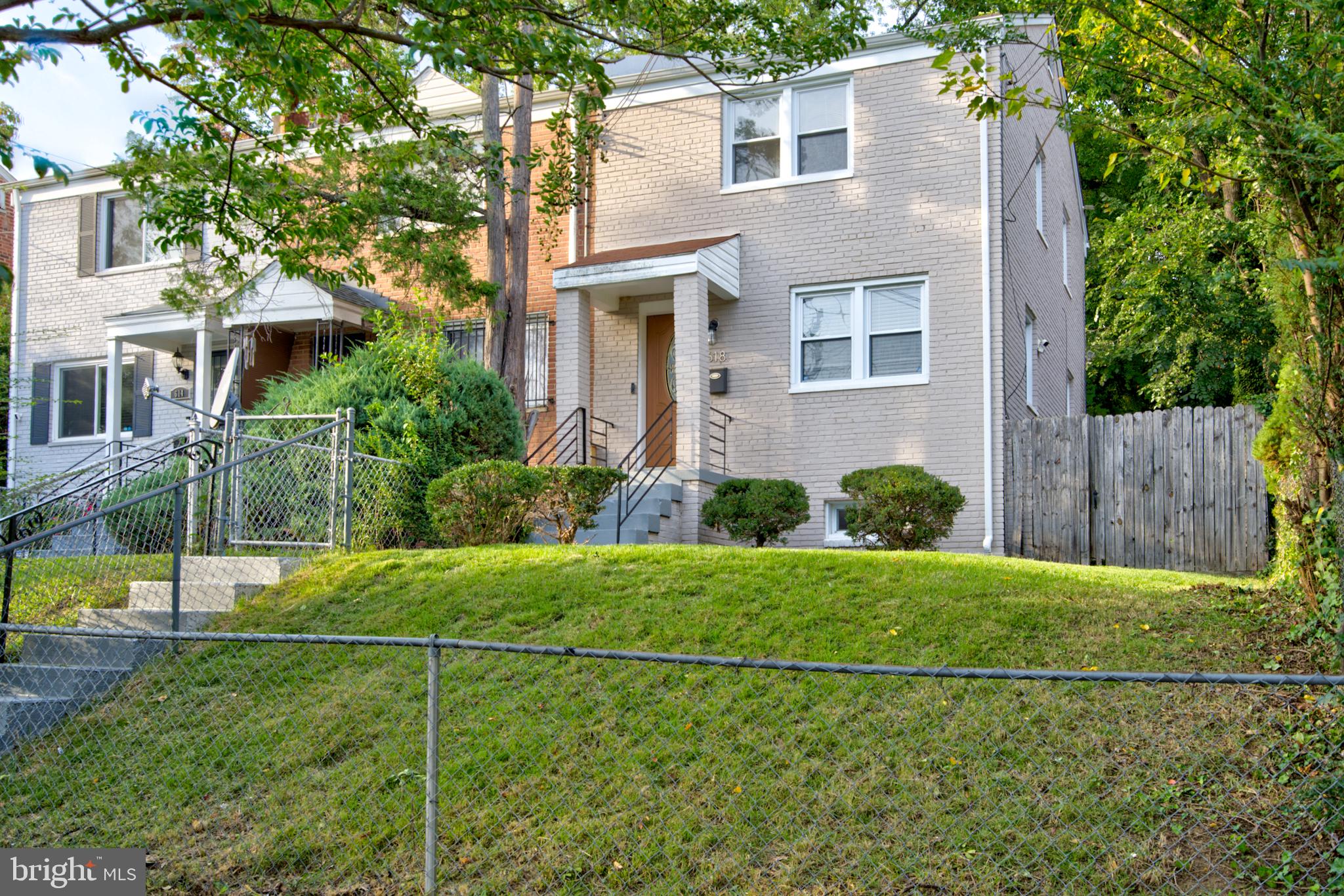 618 CHESAPEAKE STREET SE