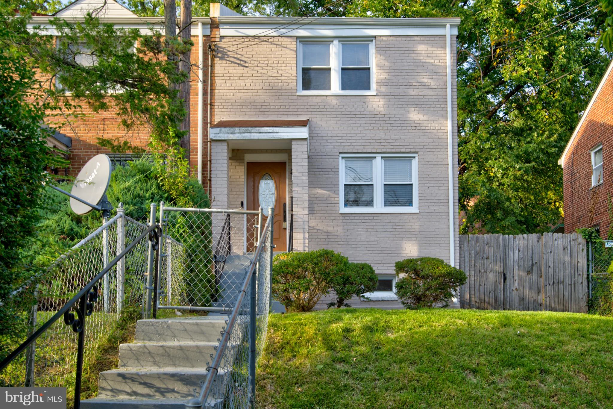 618 Chesapeake Street SE, Washington, DC 20032