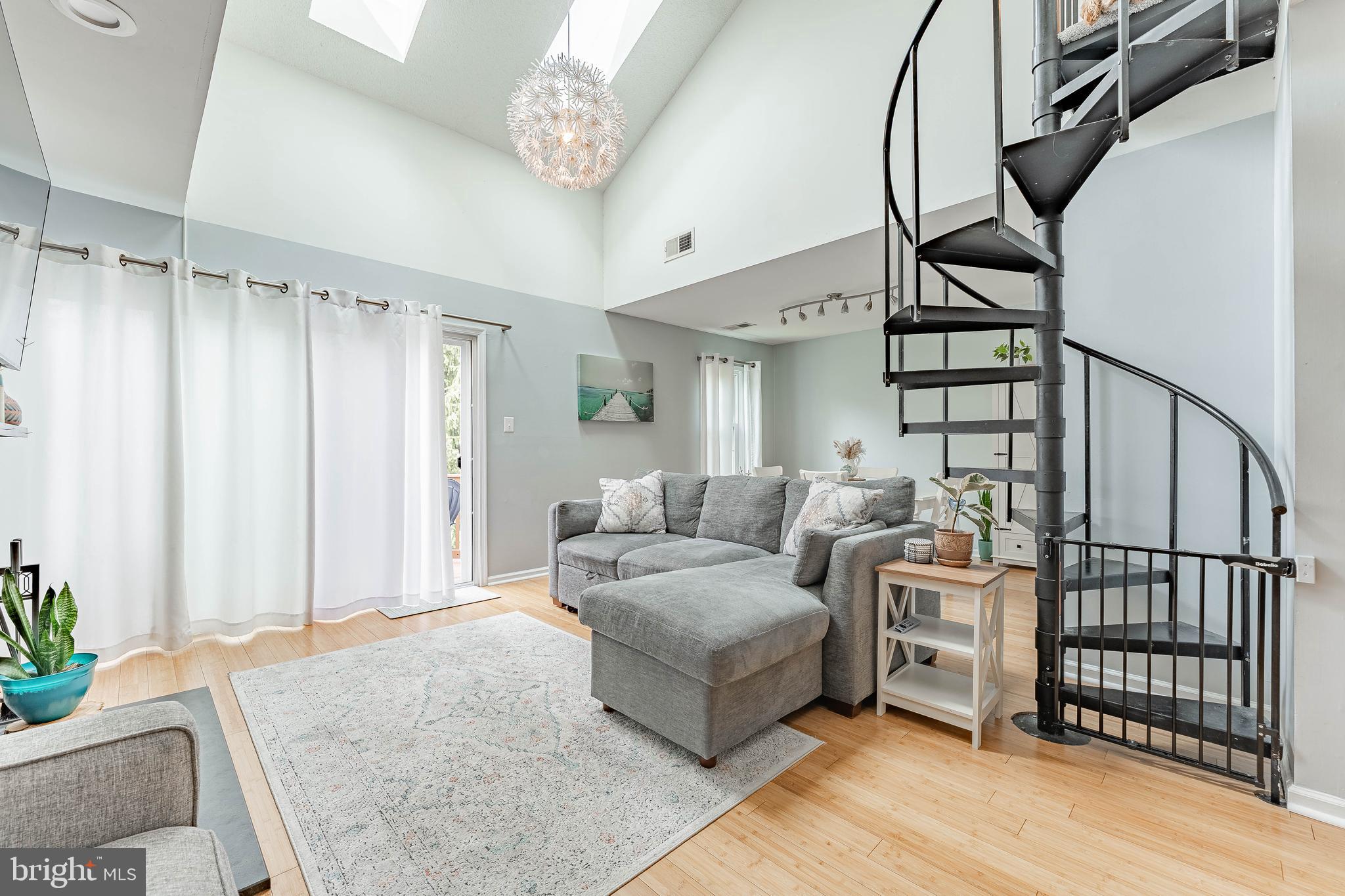 HIGHSPIRE - Residential