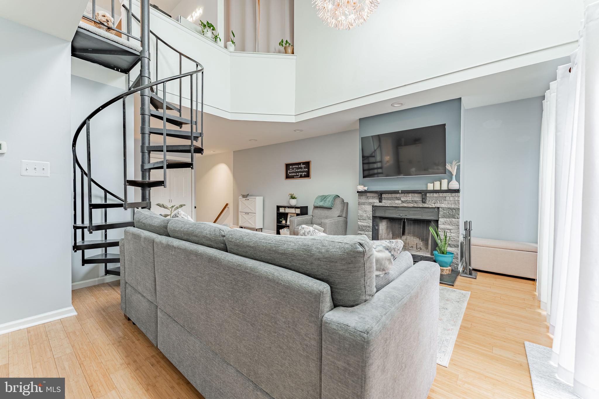 HIGHSPIRE - Residential